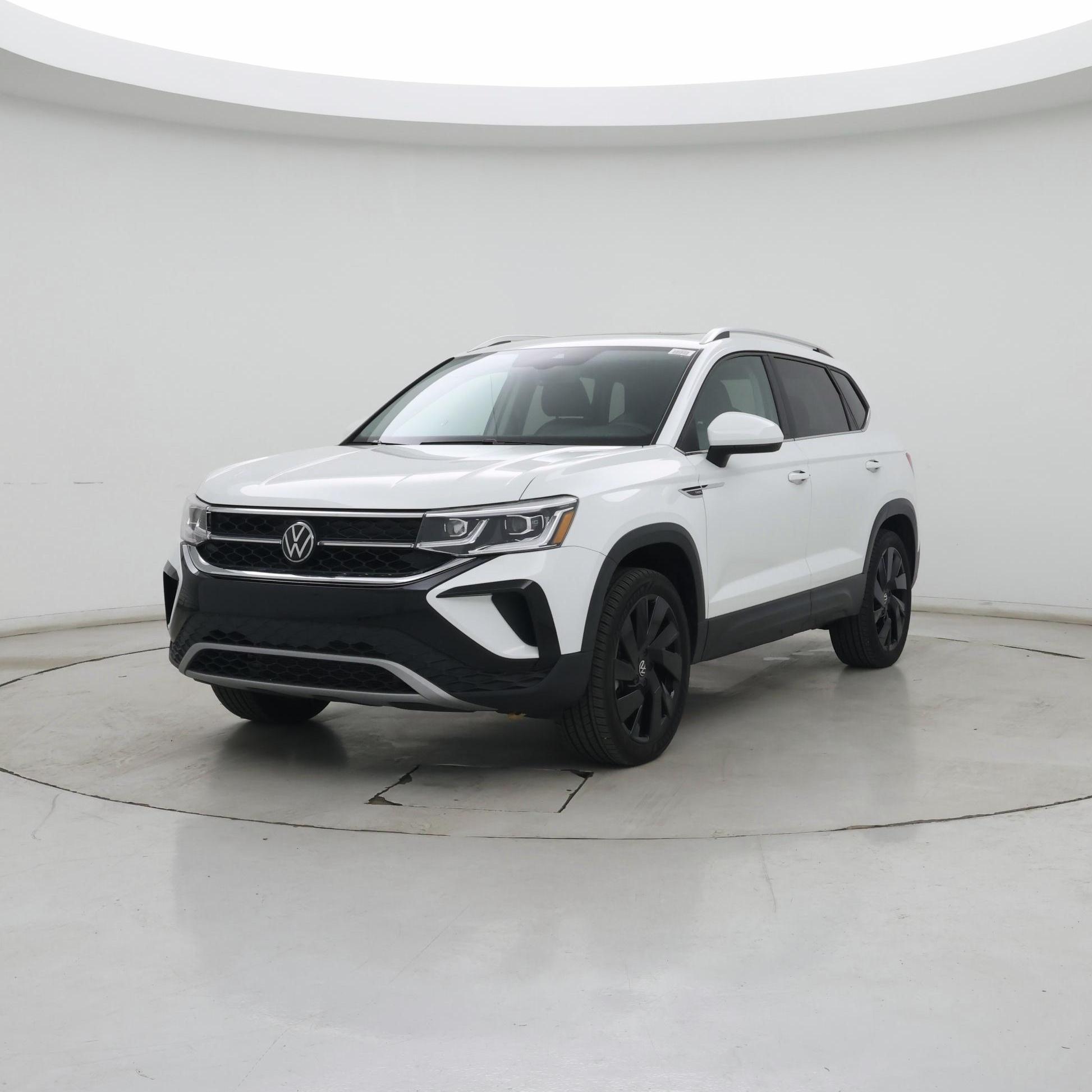 Thumbnail: 2023 Volkswagen Taos - 4