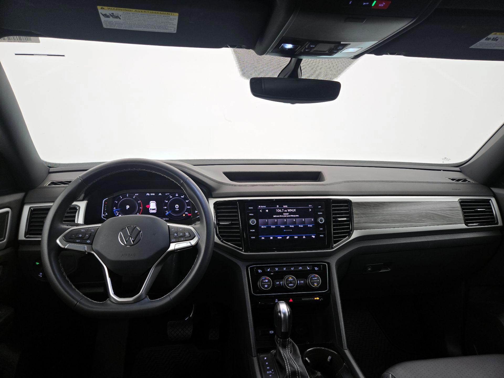 Thumbnail: 2023 Volkswagen Atlas - 9