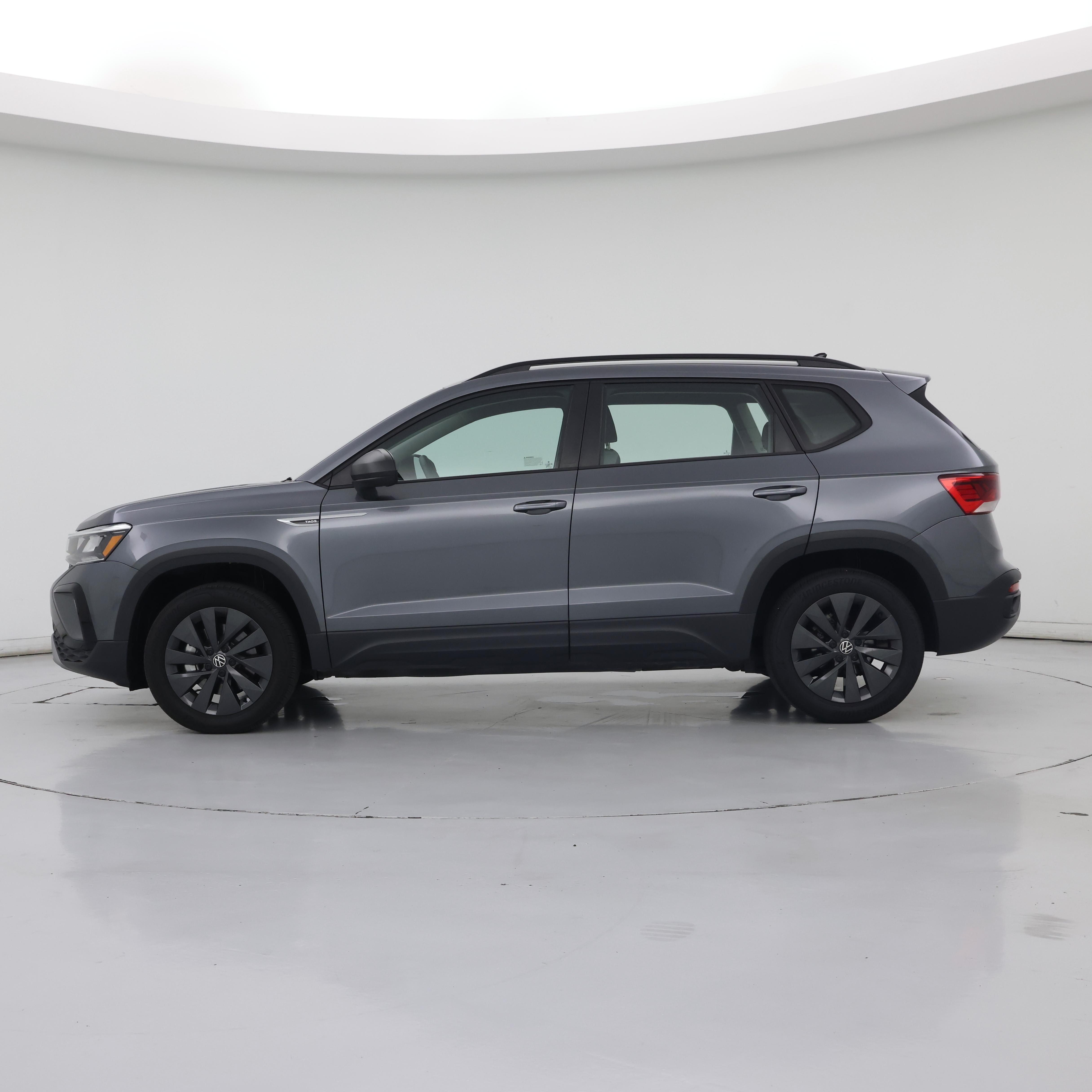 Thumbnail: 2024 Volkswagen Taos - 3