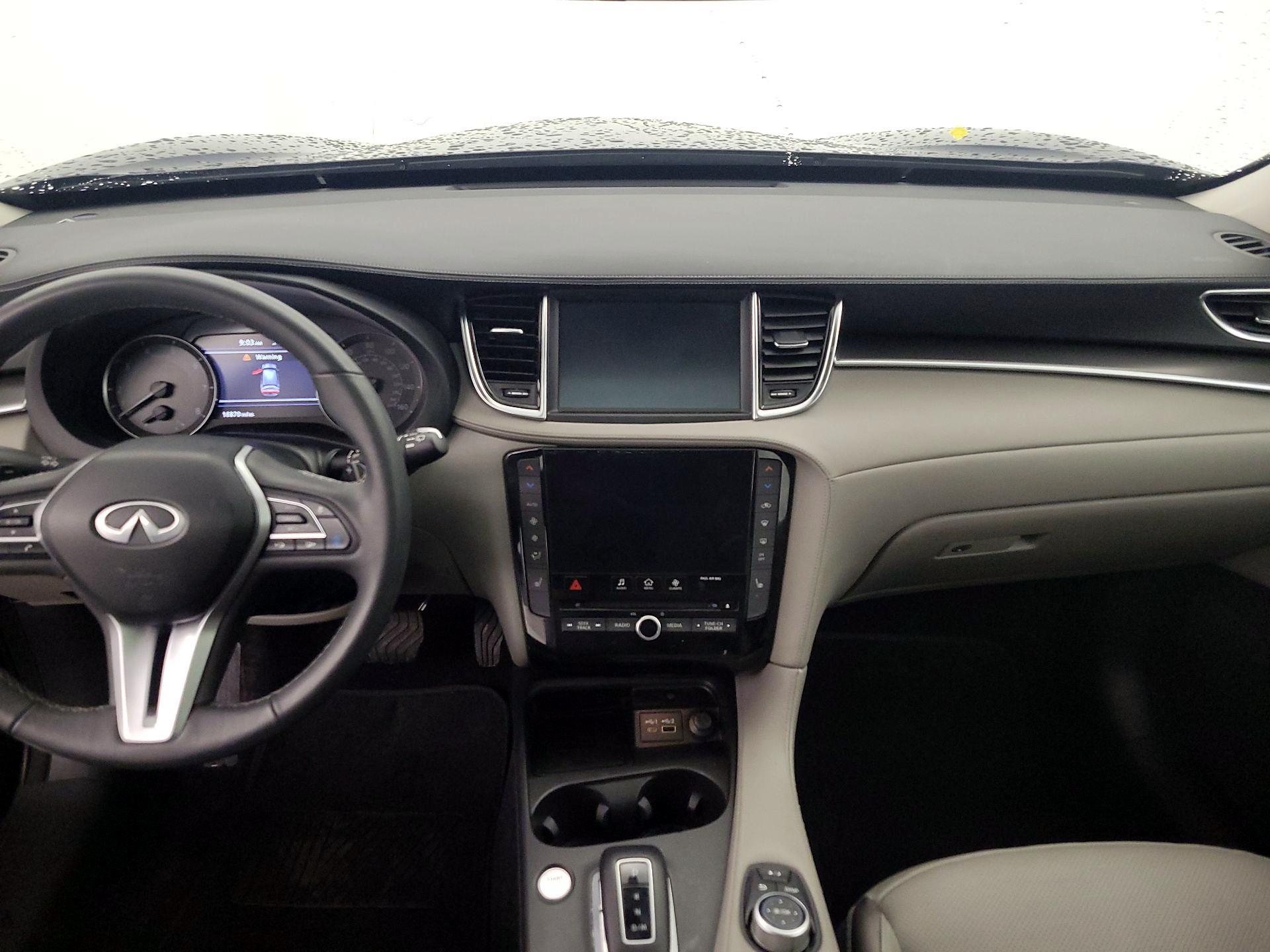 Thumbnail: 2023 INFINITI QX50 - 9