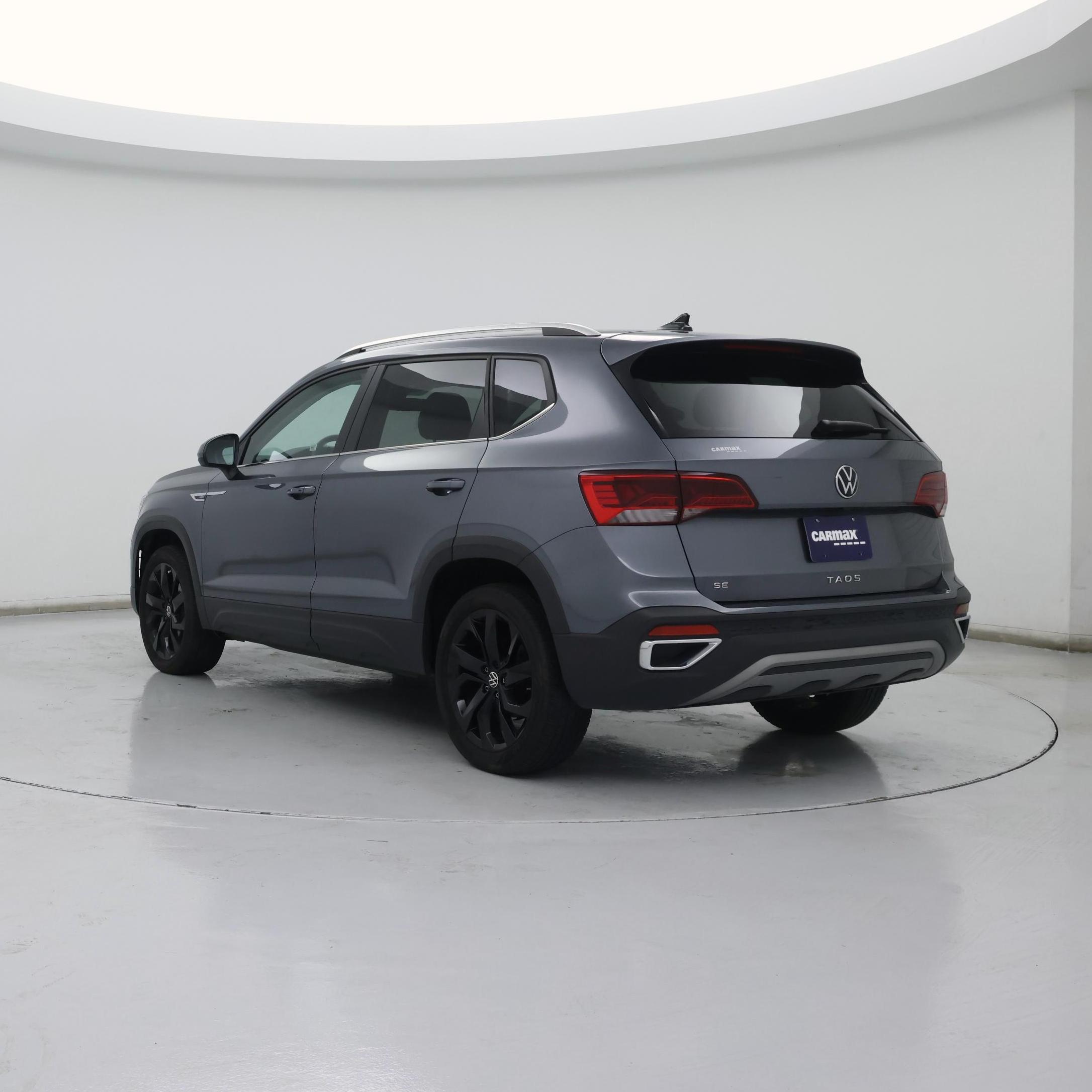 Thumbnail: 2022 Volkswagen Taos - 2