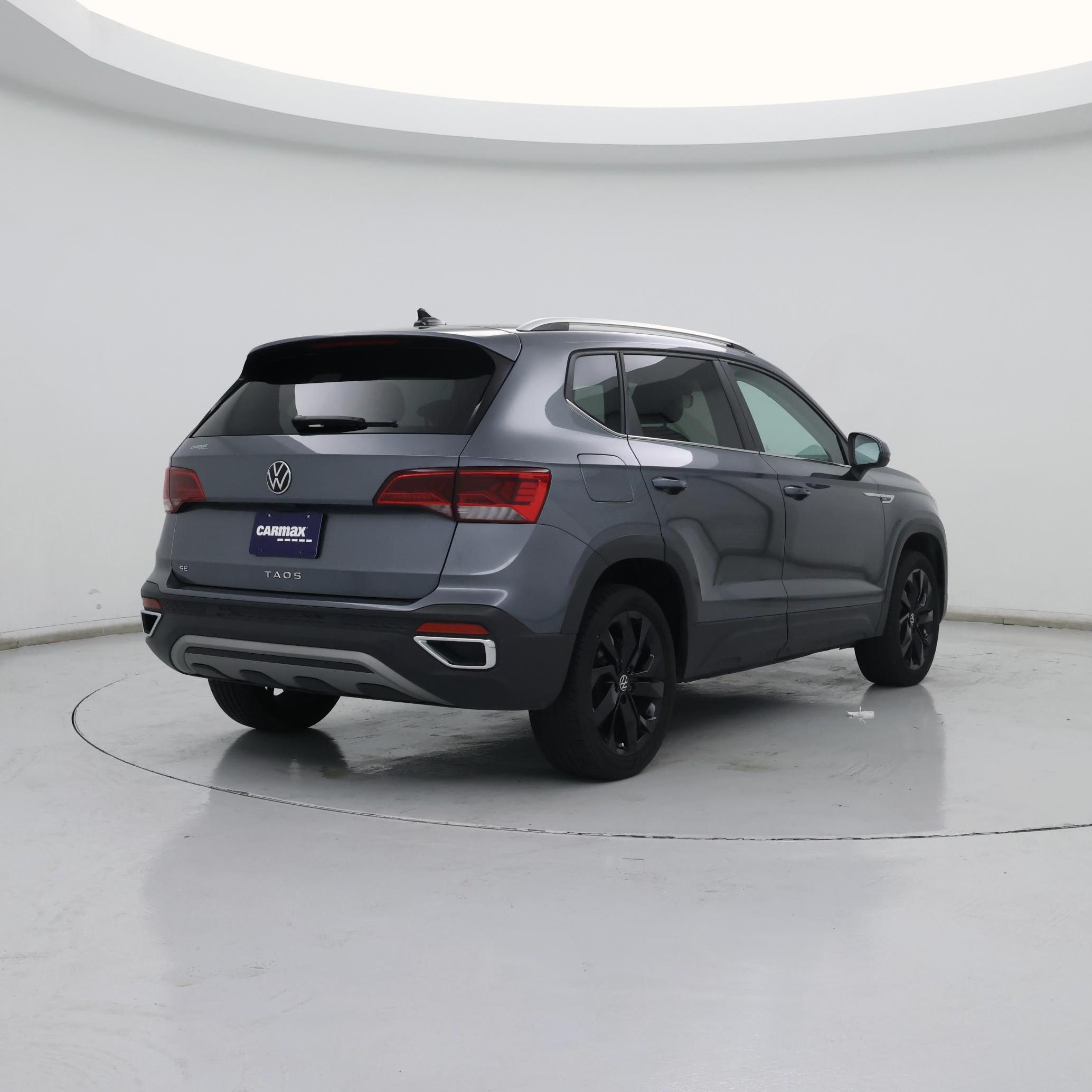 Thumbnail: 2022 Volkswagen Taos - 8