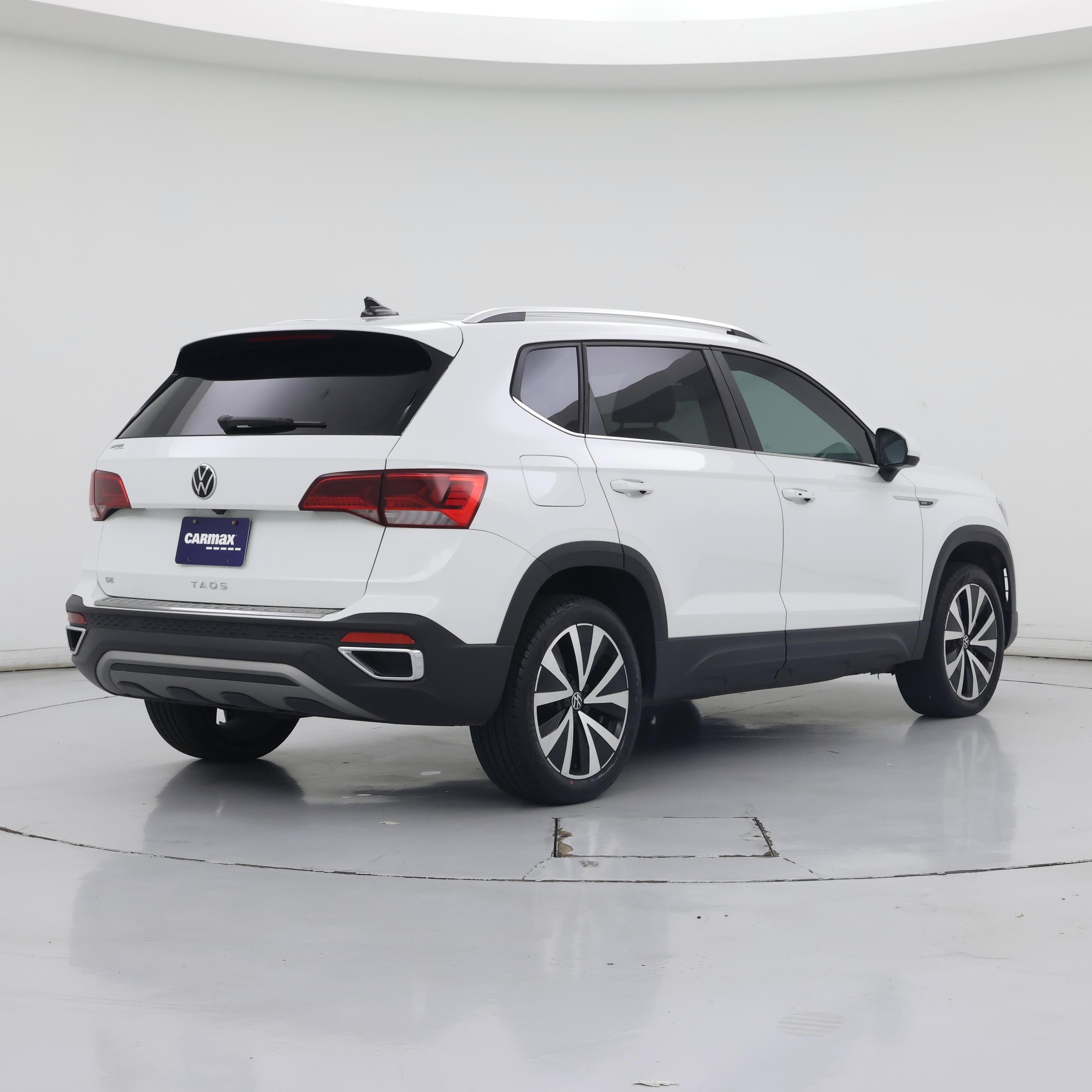 Thumbnail: 2024 Volkswagen Taos - 8