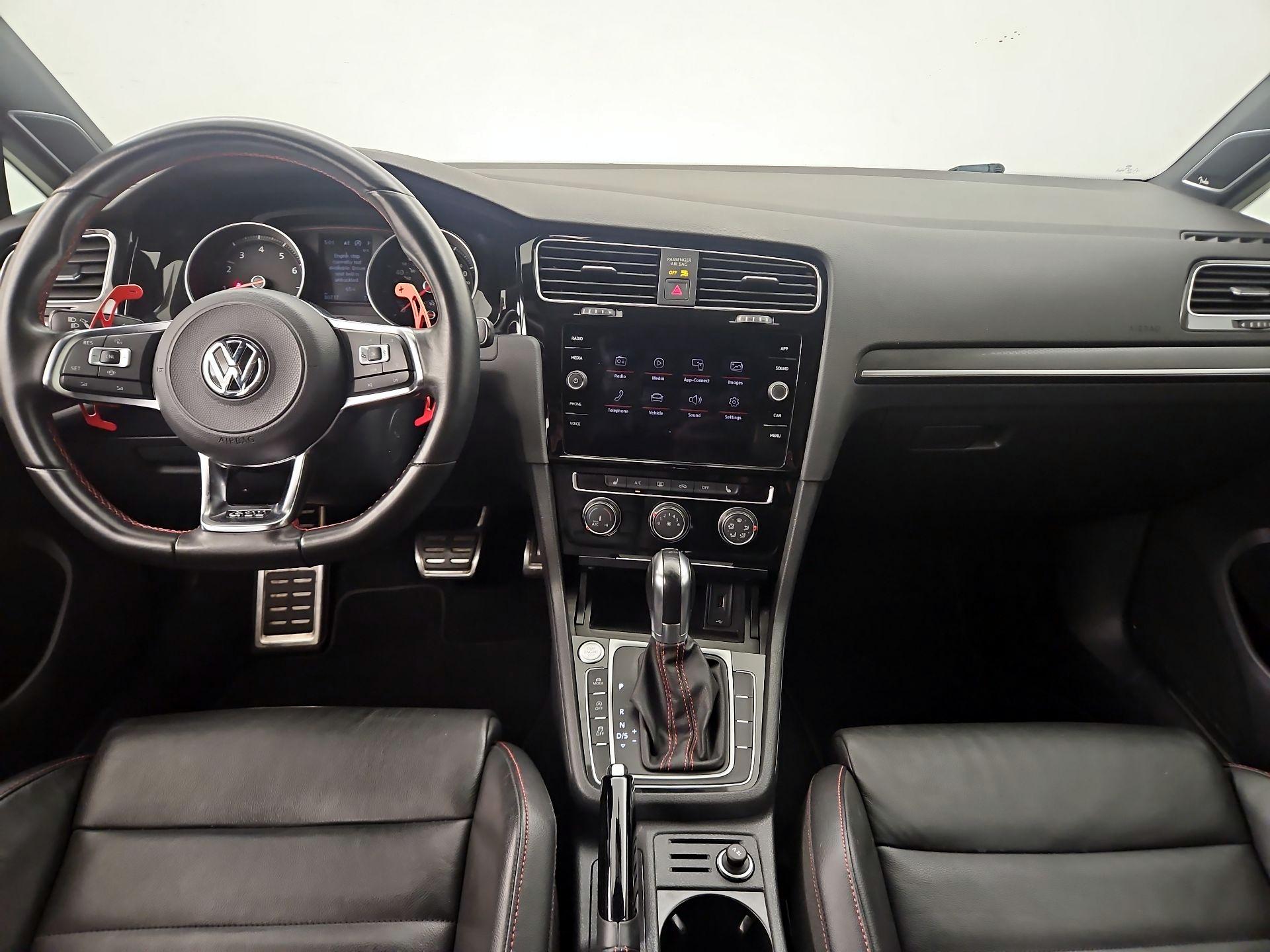 Thumbnail: 2019 Volkswagen Golf - 9