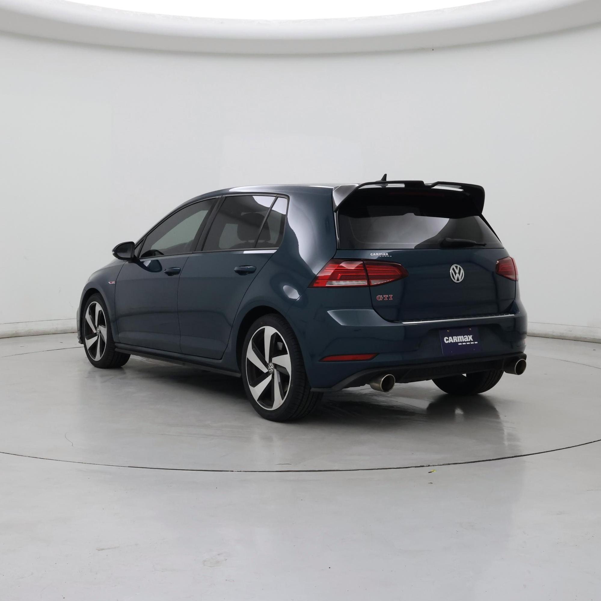 Thumbnail: 2019 Volkswagen Golf - 2