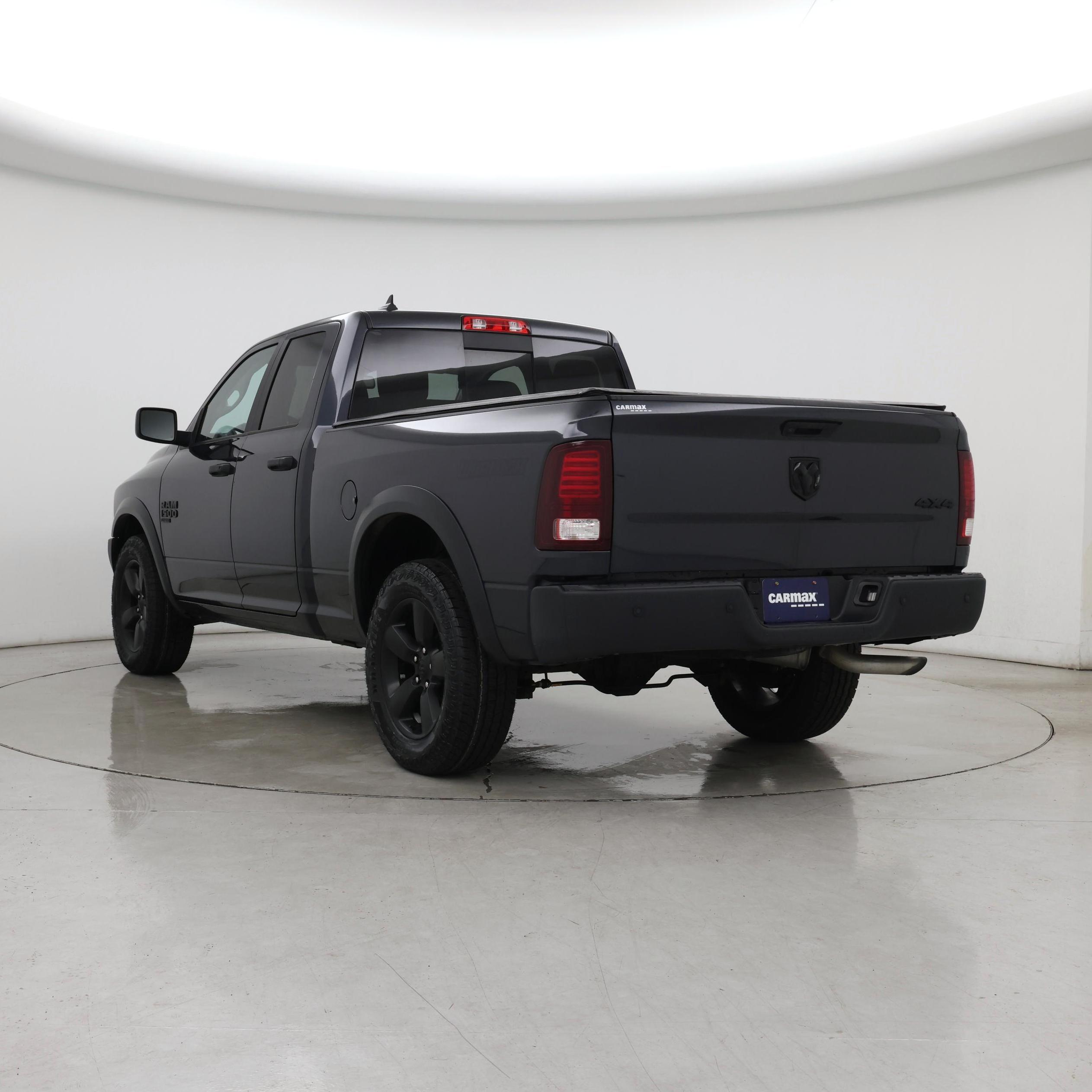 Thumbnail: 2020 RAM 1500 Classic - 2
