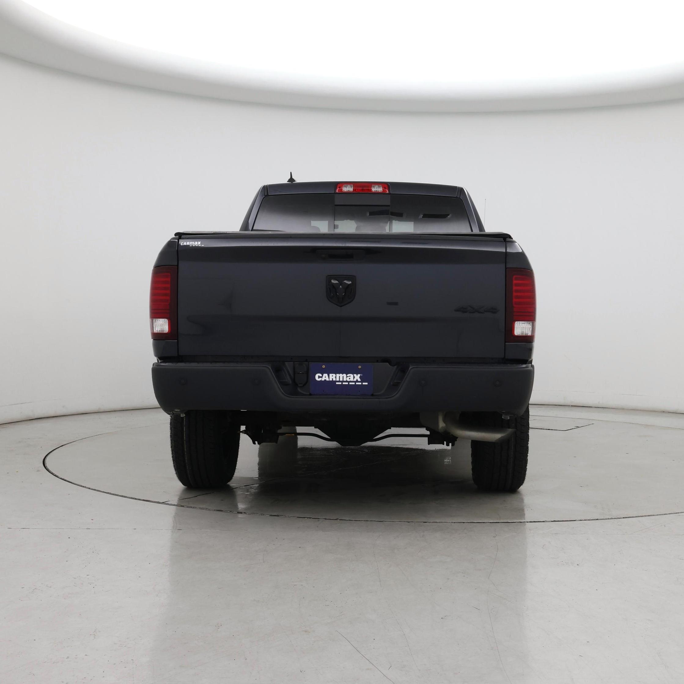 Thumbnail: 2020 RAM 1500 Classic - 6