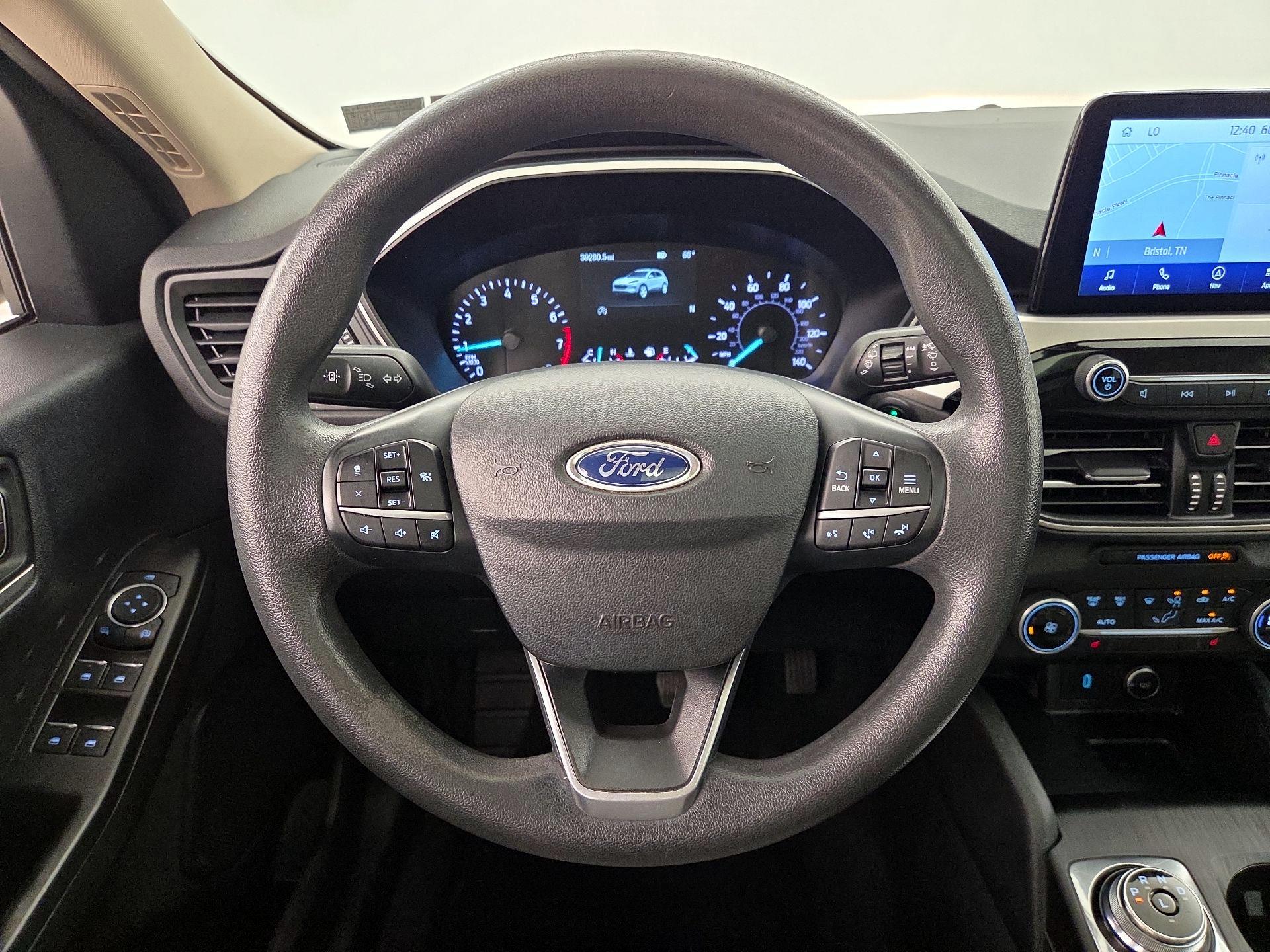 Thumbnail: 2020 Ford Escape - 10