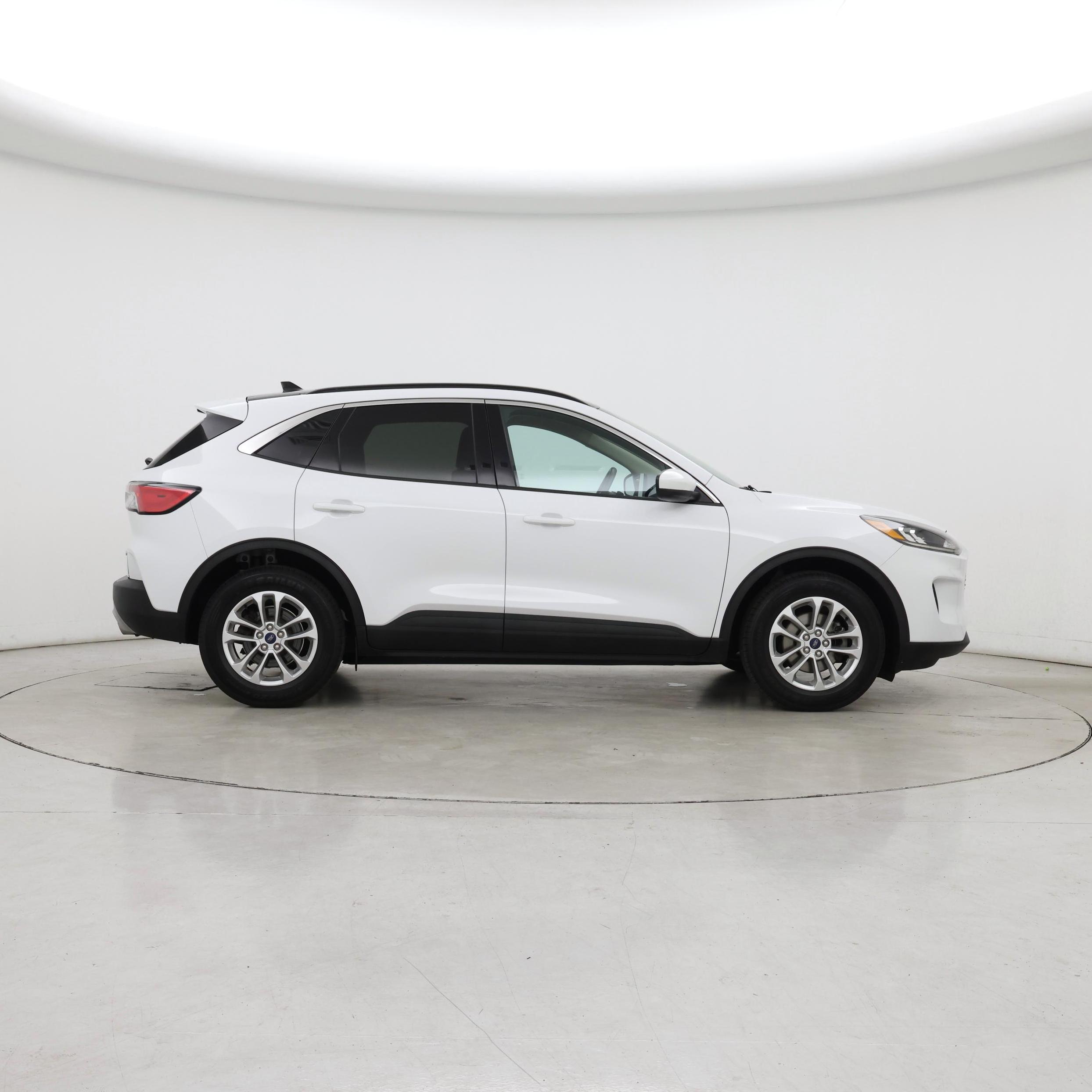 Thumbnail: 2020 Ford Escape - 7