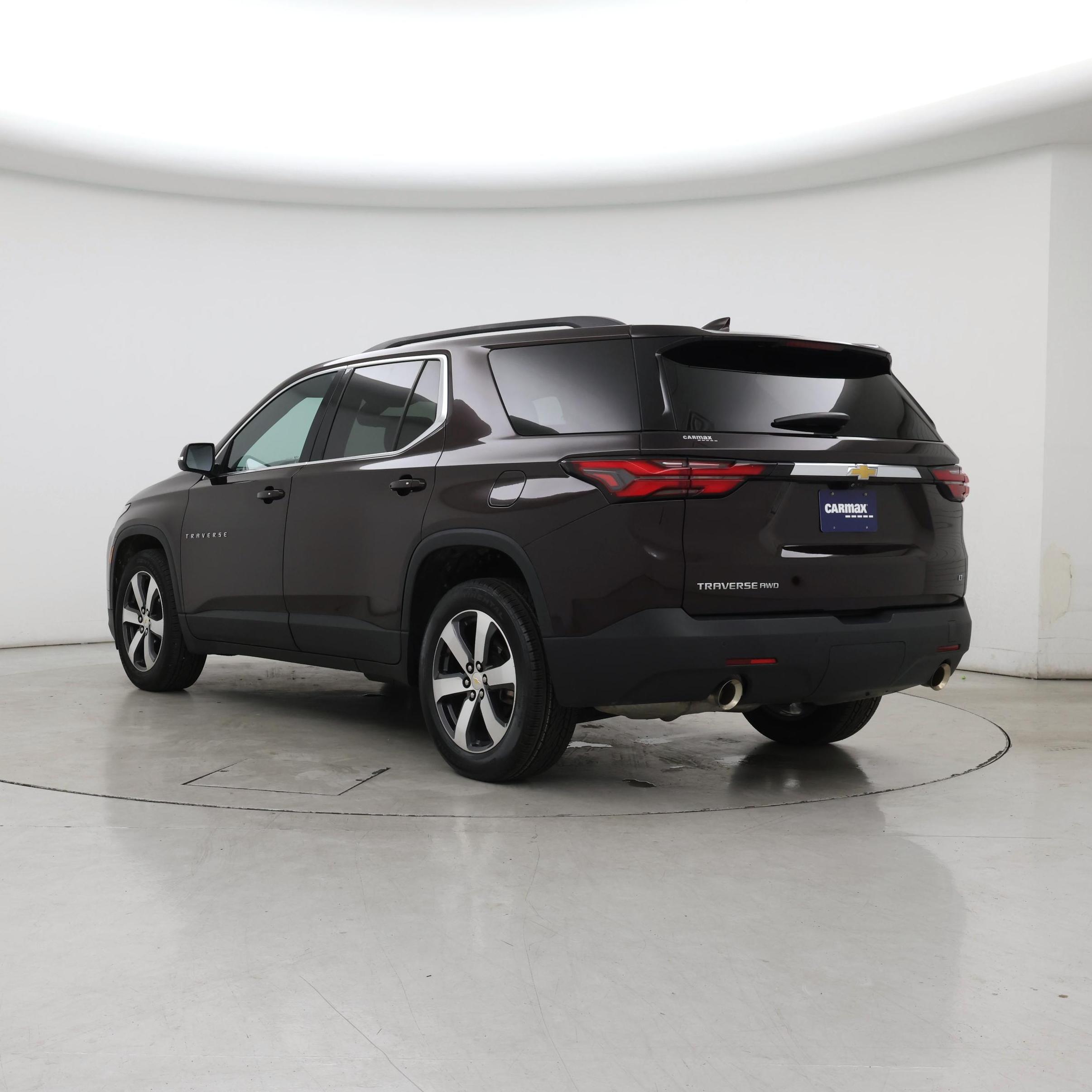Thumbnail: 2023 Chevrolet Traverse - 2