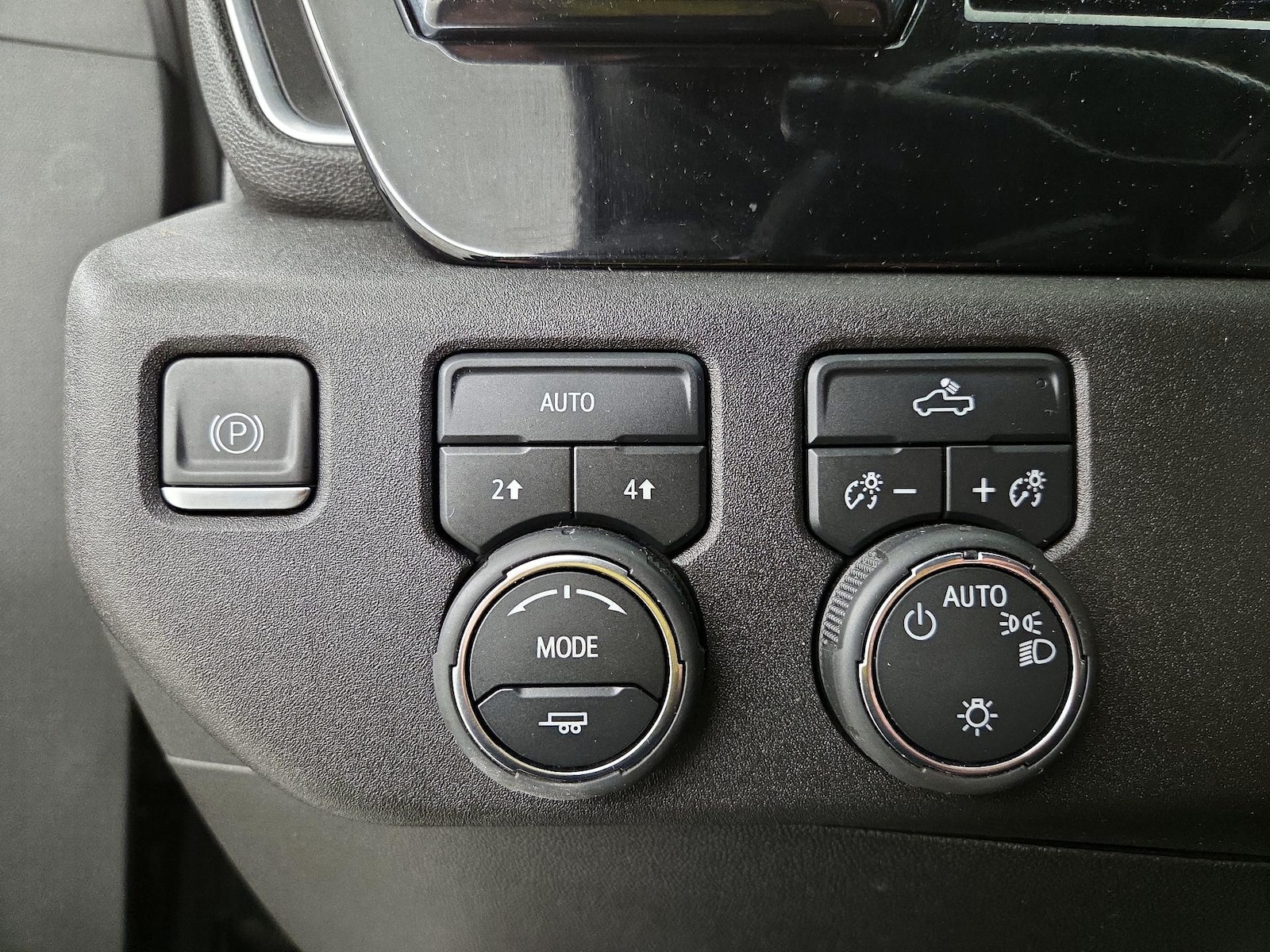 2023 Chevrolet Silverado 1500 LT - Photo 14