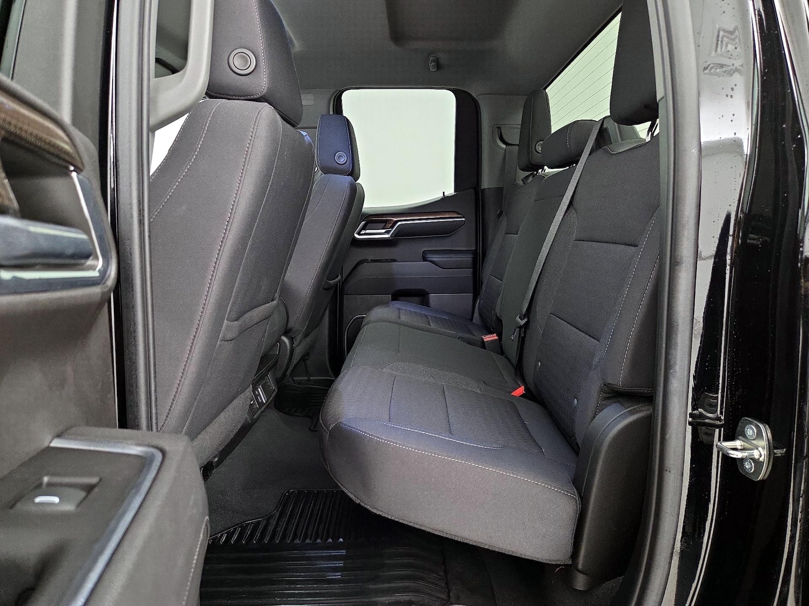 2023 Chevrolet Silverado 1500 LT - Photo 20