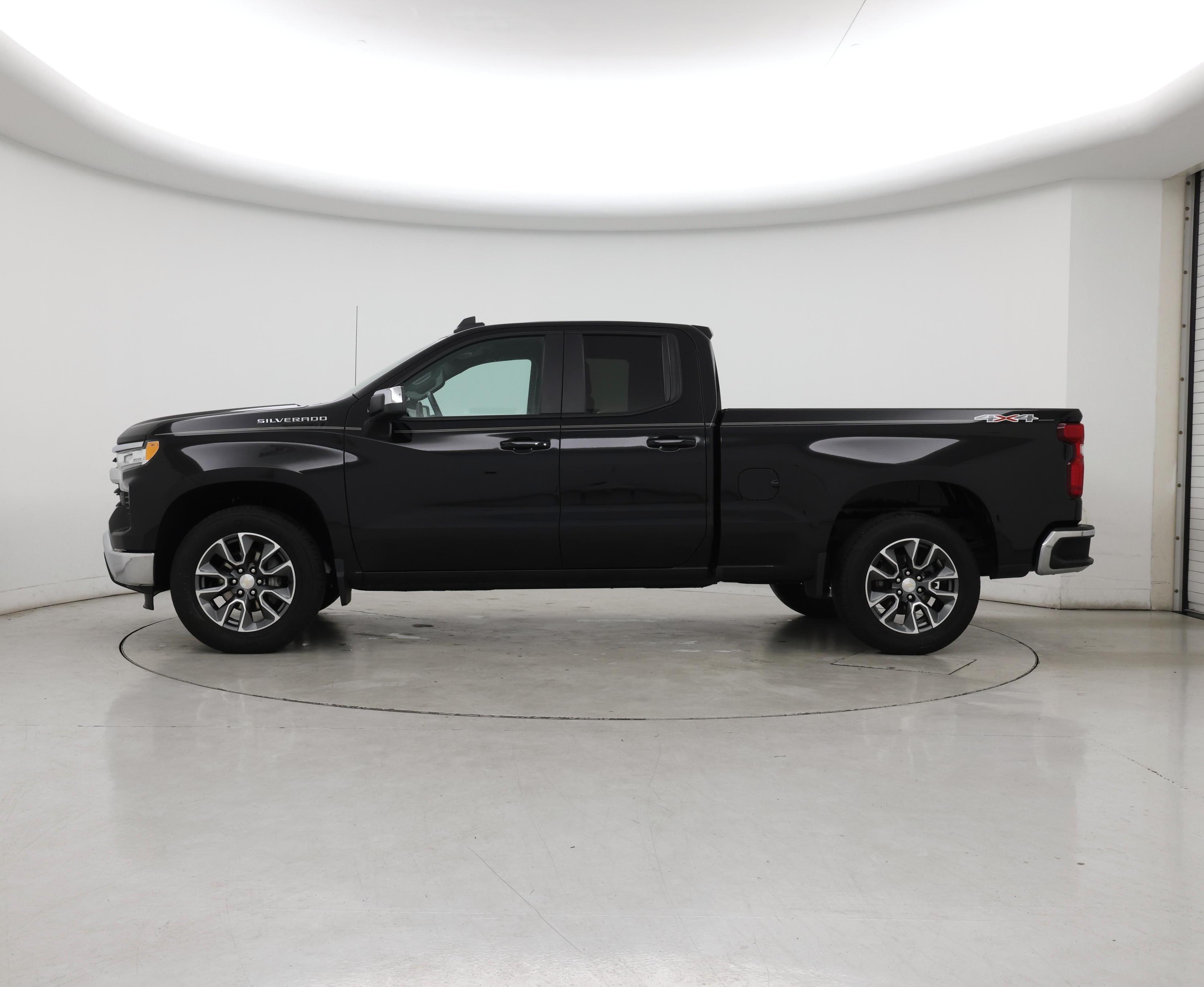 Thumbnail: 2023 Chevrolet Silverado 1500 - 3