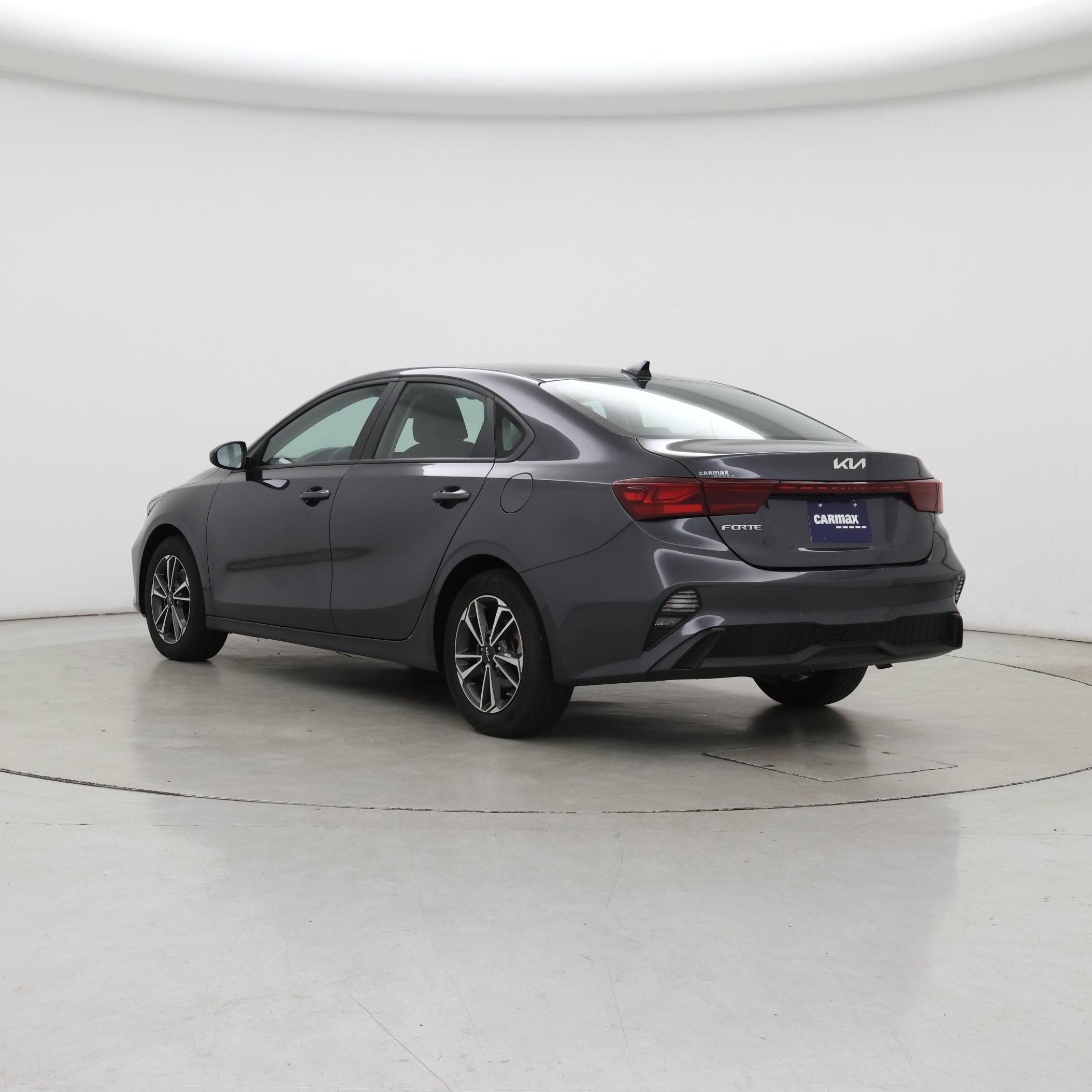 Thumbnail: 2023 Kia Forte - 2