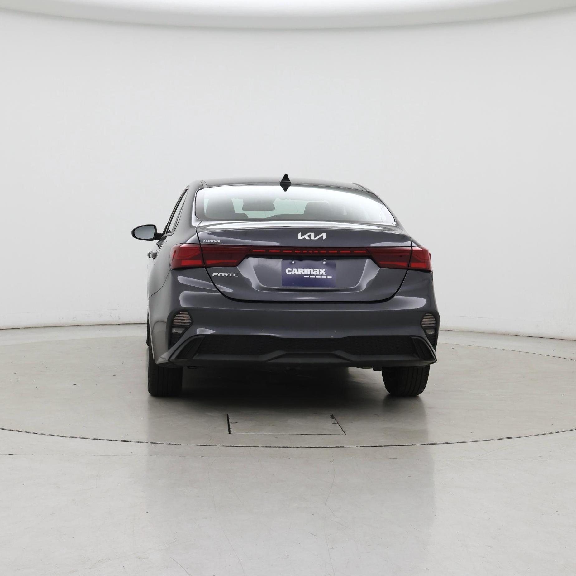 Thumbnail: 2023 Kia Forte - 6