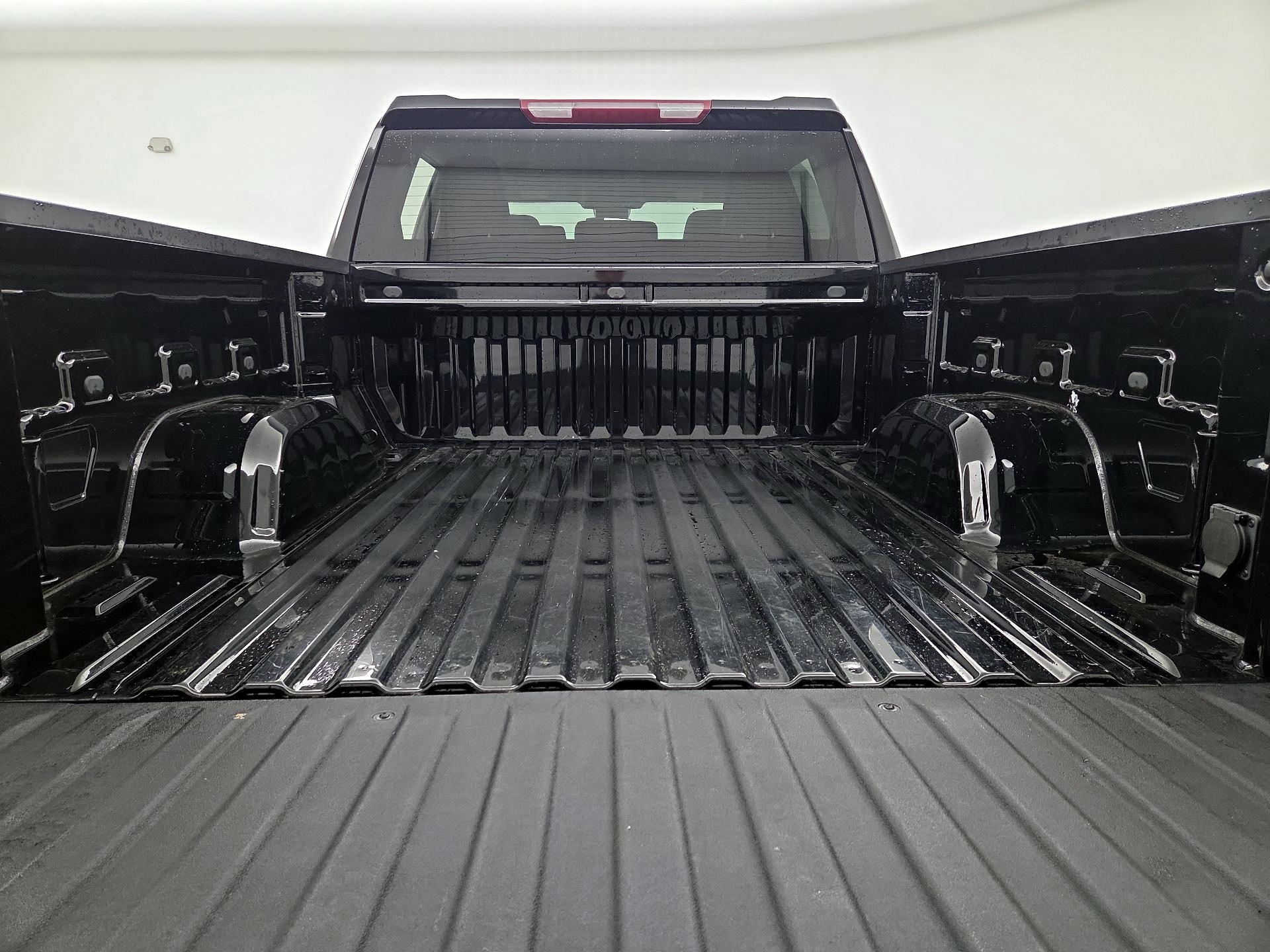 Thumbnail: 2022 Chevrolet Silverado 1500 - 20