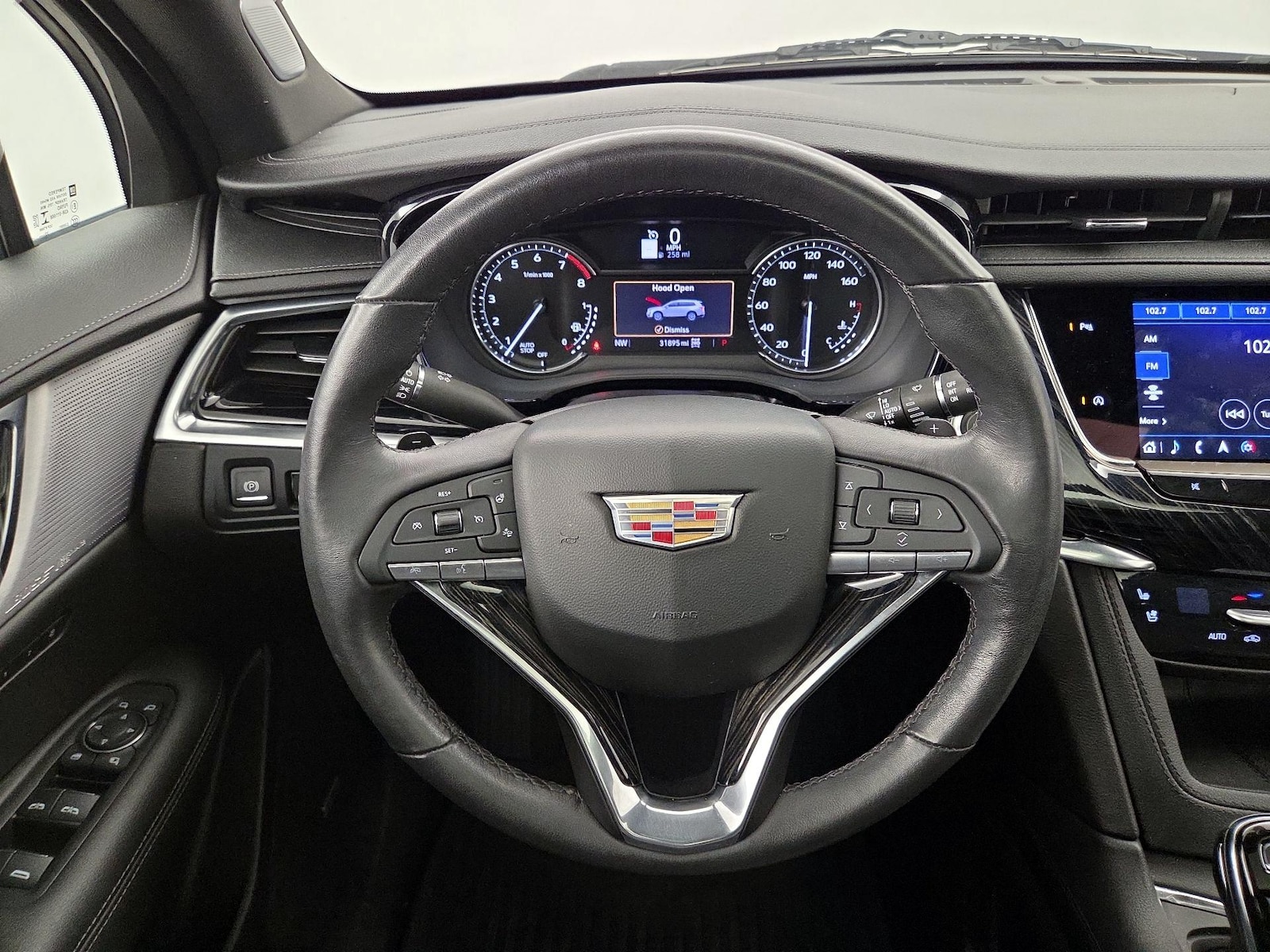 2023 Cadillac XT6 Premium Luxury - Photo 11