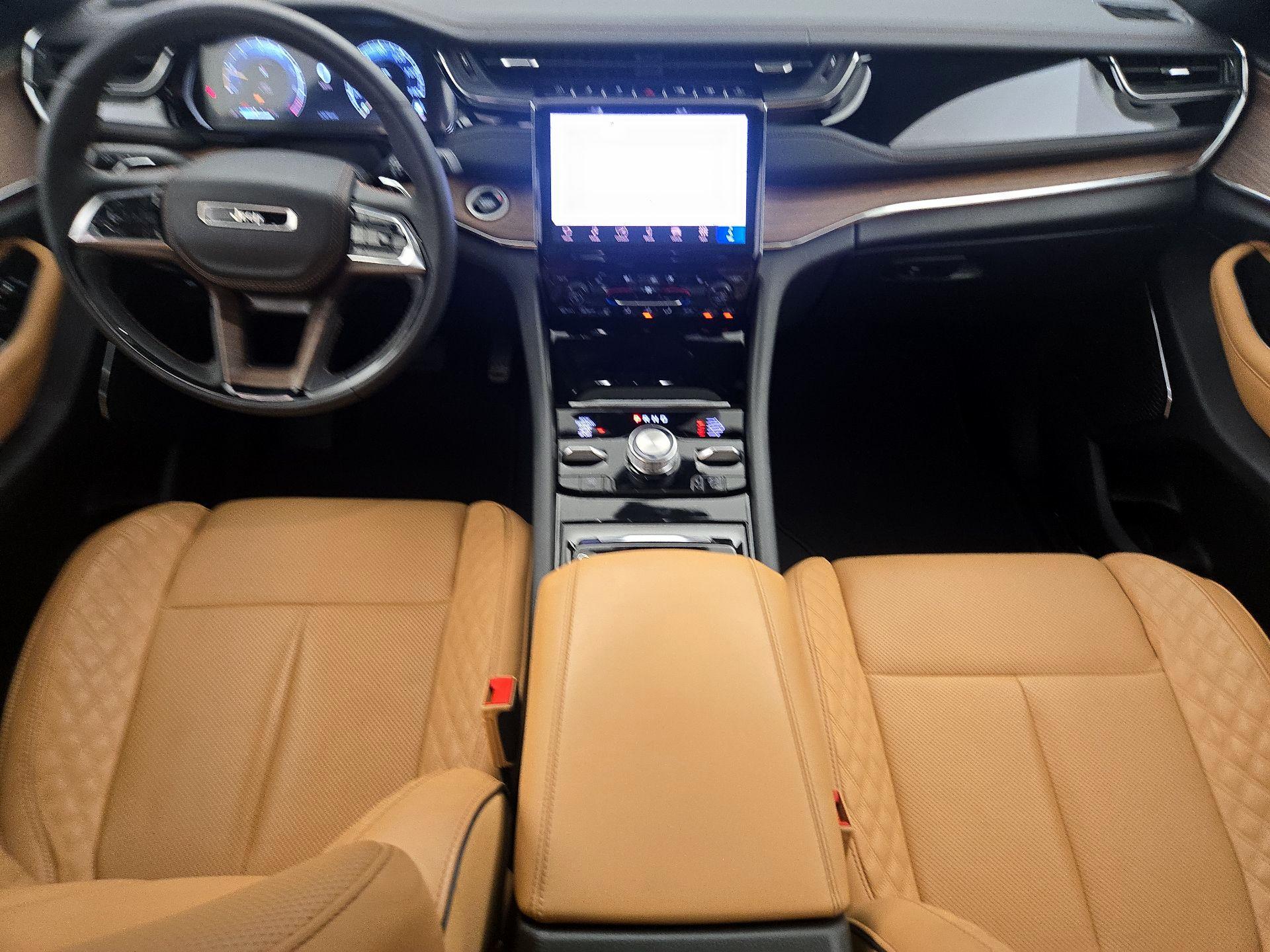 Thumbnail: 2024 Jeep Grand Cherokee - 9