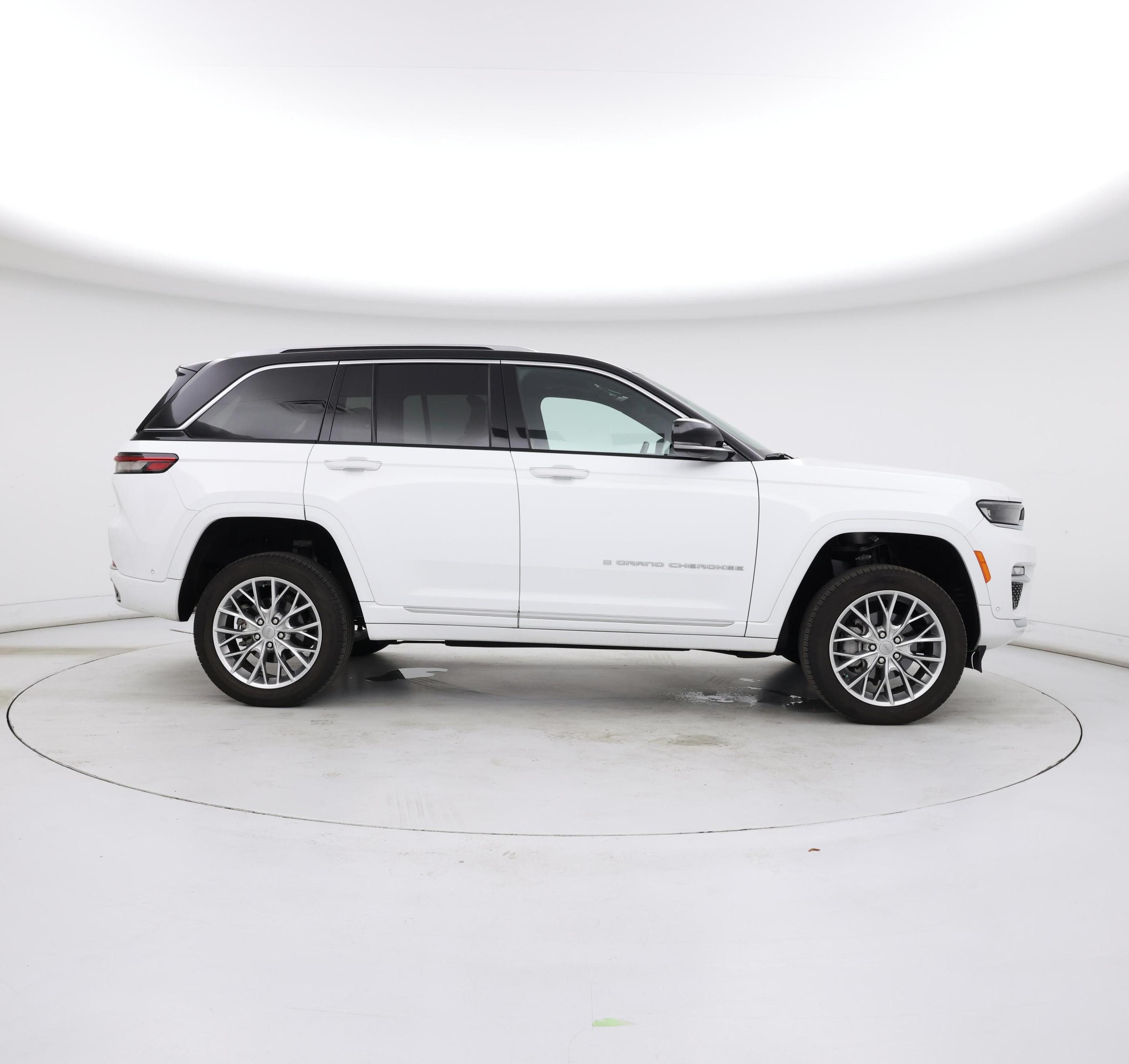 Thumbnail: 2024 Jeep Grand Cherokee - 7