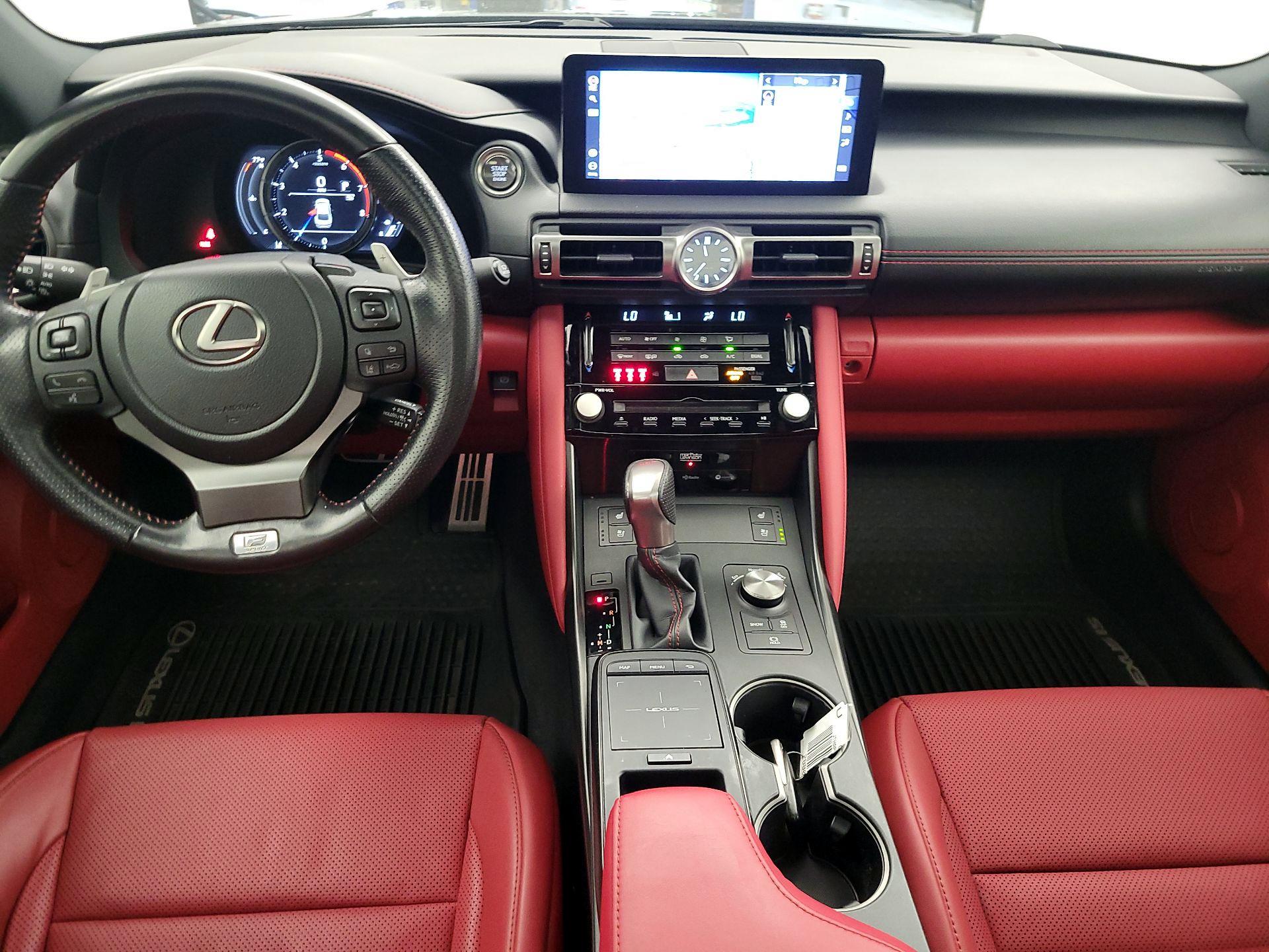 Thumbnail: 2022 Lexus IS - 9