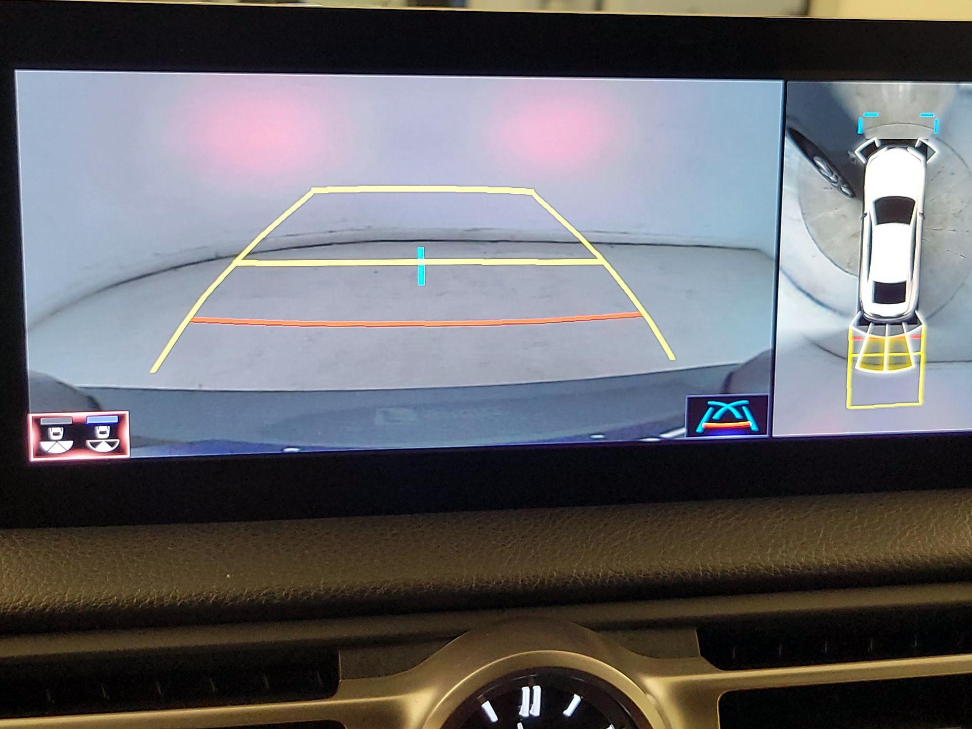 Thumbnail: 2022 Lexus IS - 15