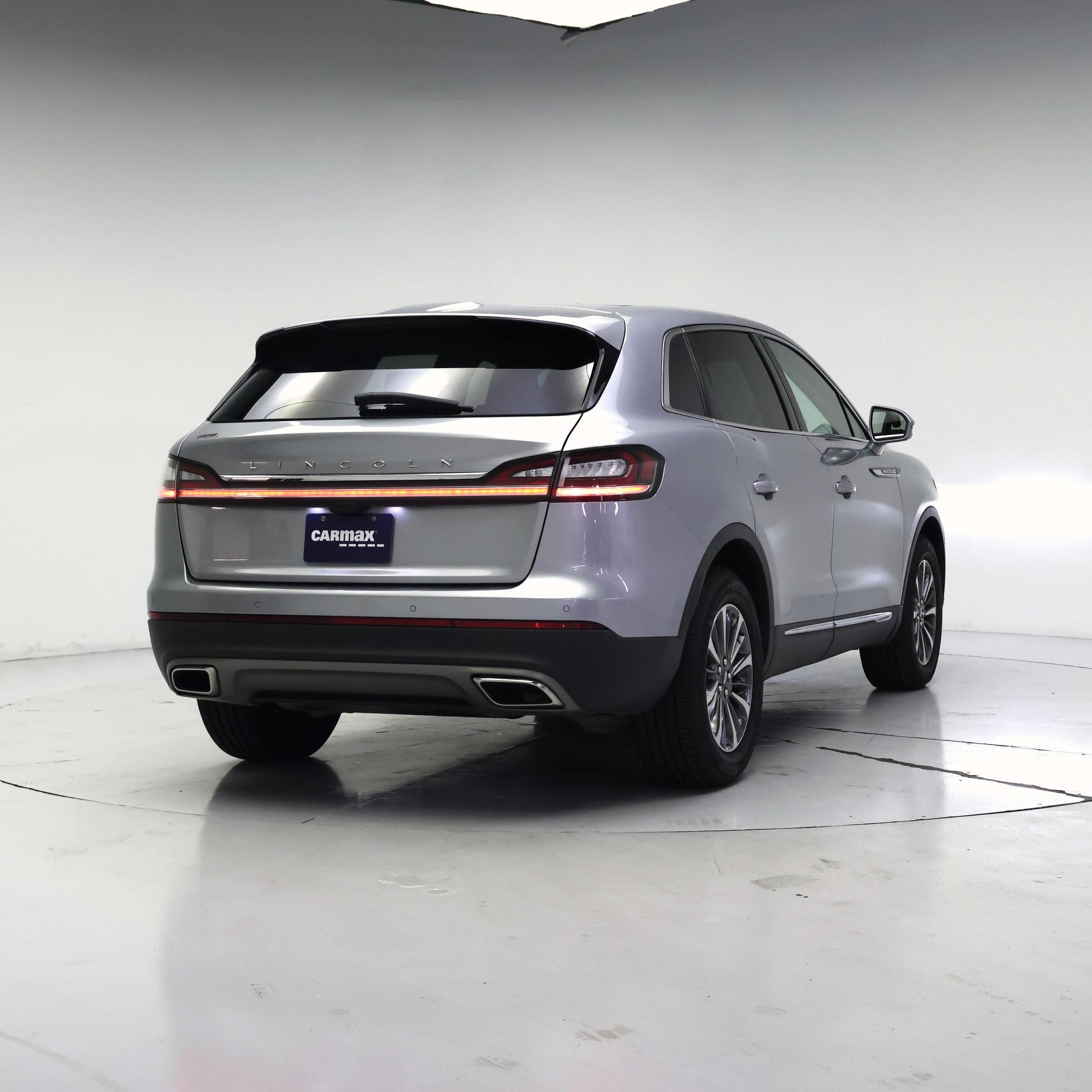 Thumbnail: 2023 Lincoln Nautilus - 8