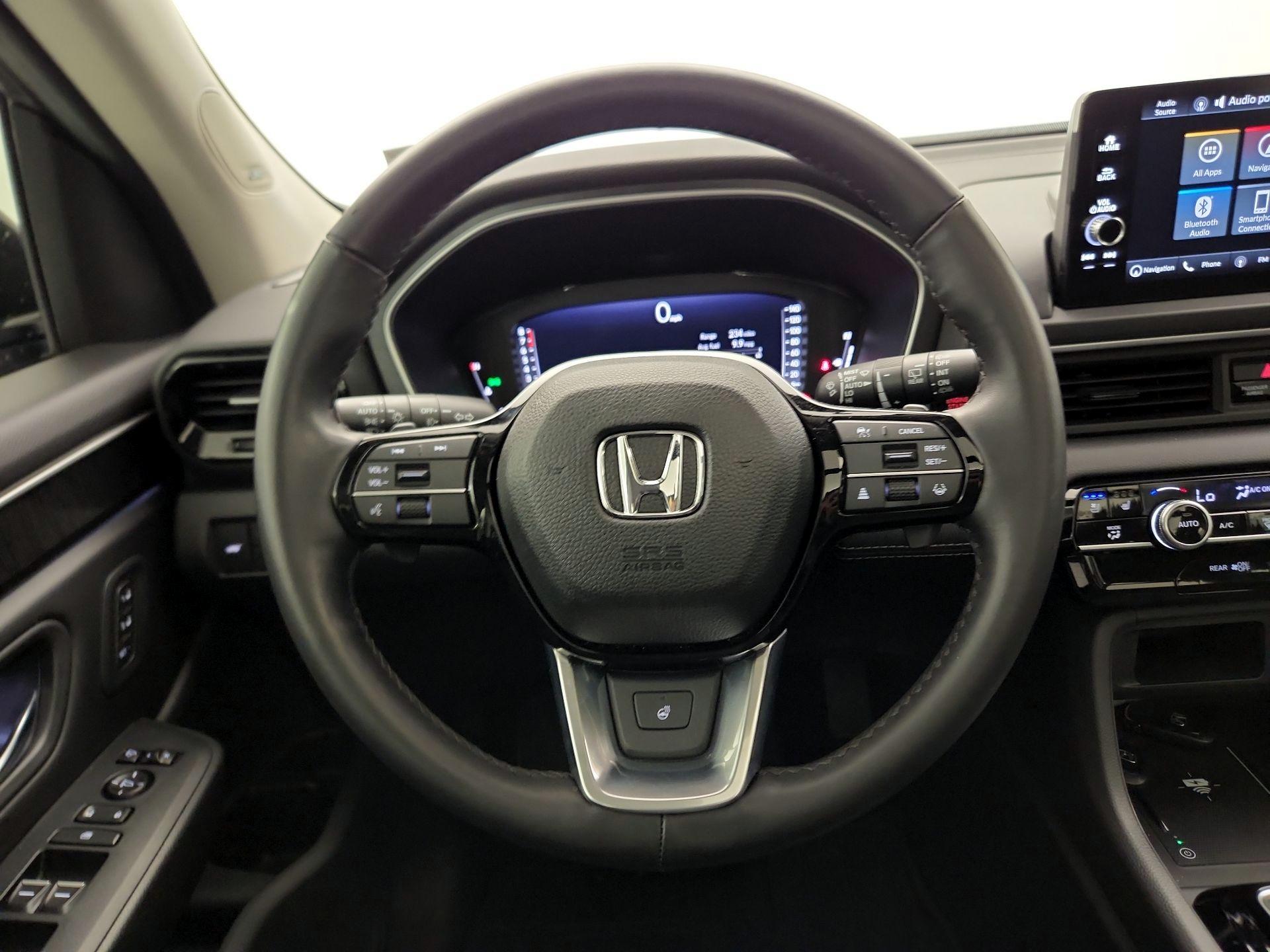 Thumbnail: 2023 Honda Pilot - 10