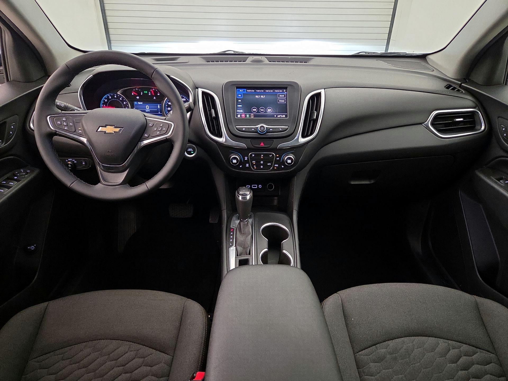 Thumbnail: 2021 Chevrolet Equinox - 9