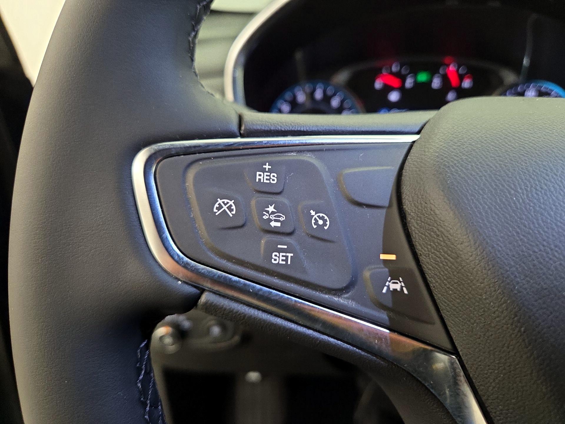 Thumbnail: 2021 Chevrolet Equinox - 13