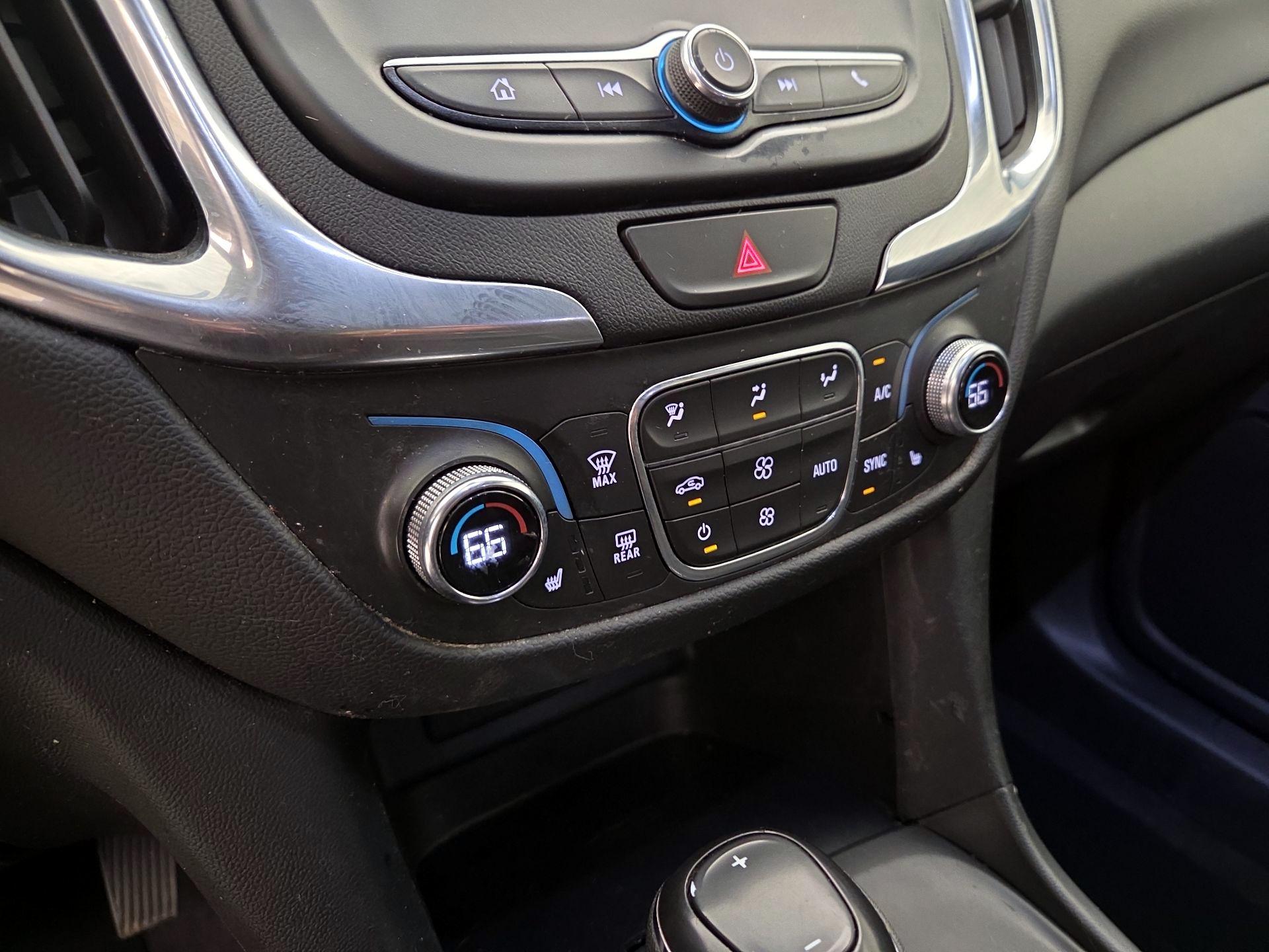 Thumbnail: 2021 Chevrolet Equinox - 16