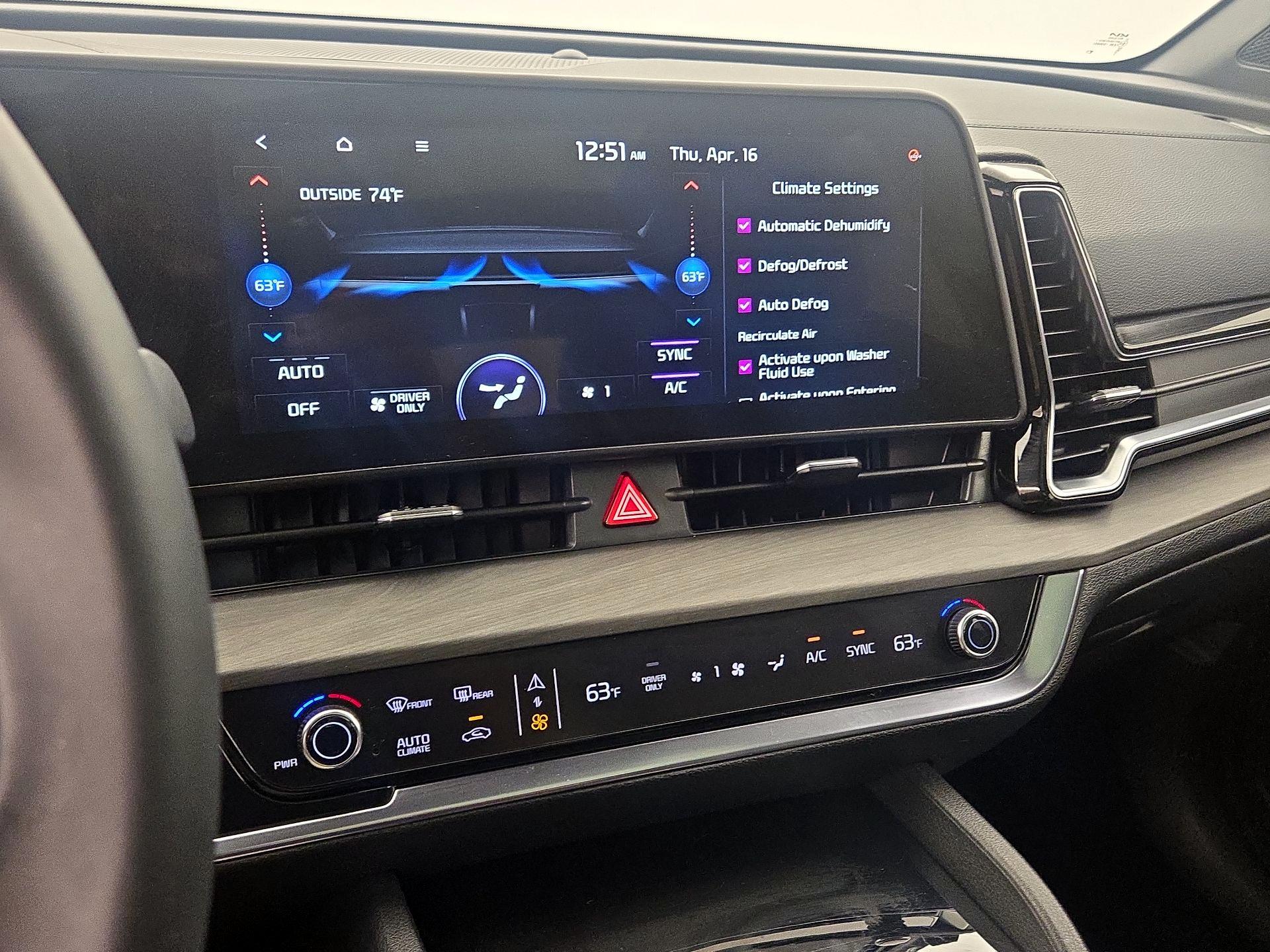 Thumbnail: 2025 Kia Sportage - 17