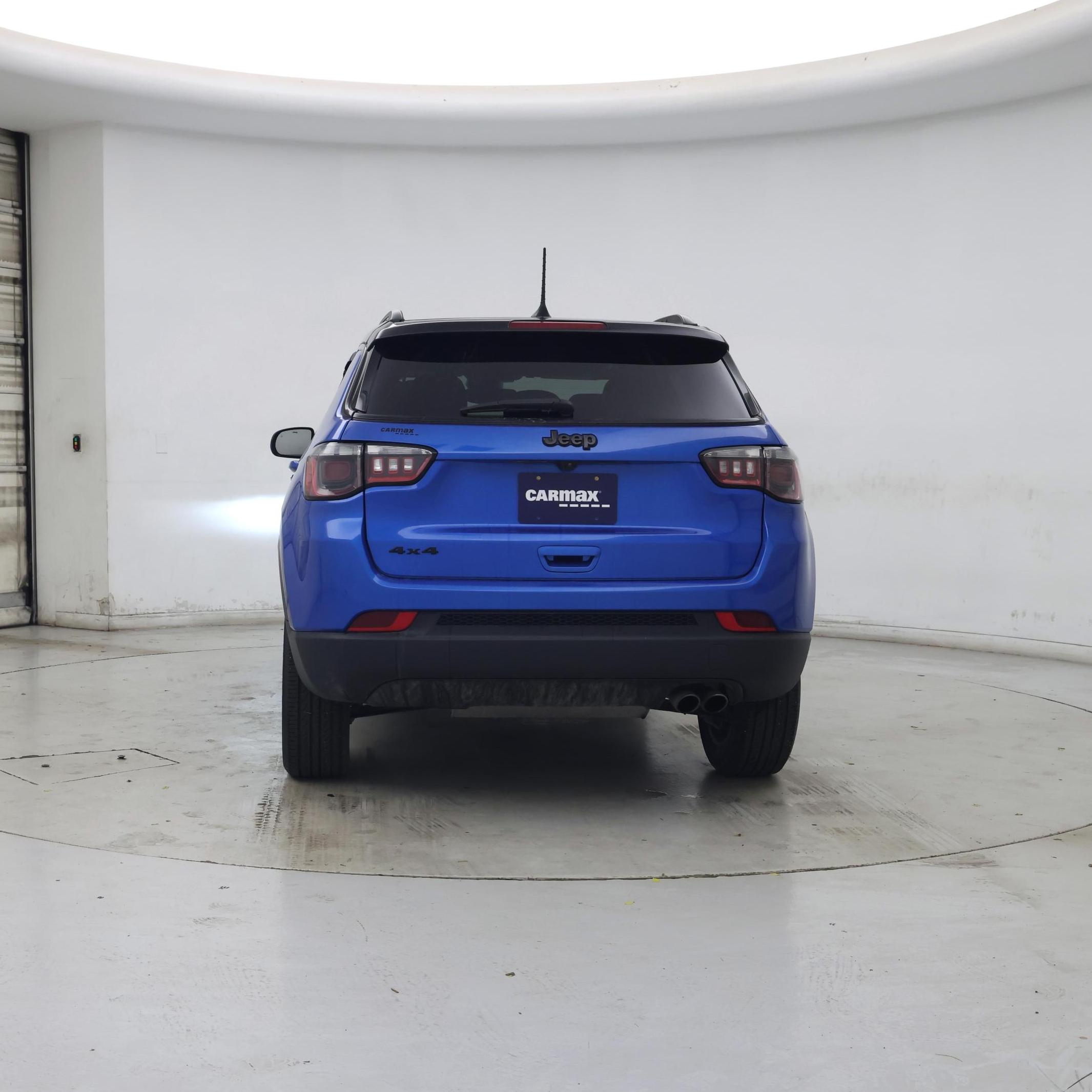 Thumbnail: 2022 Jeep Compass - 6