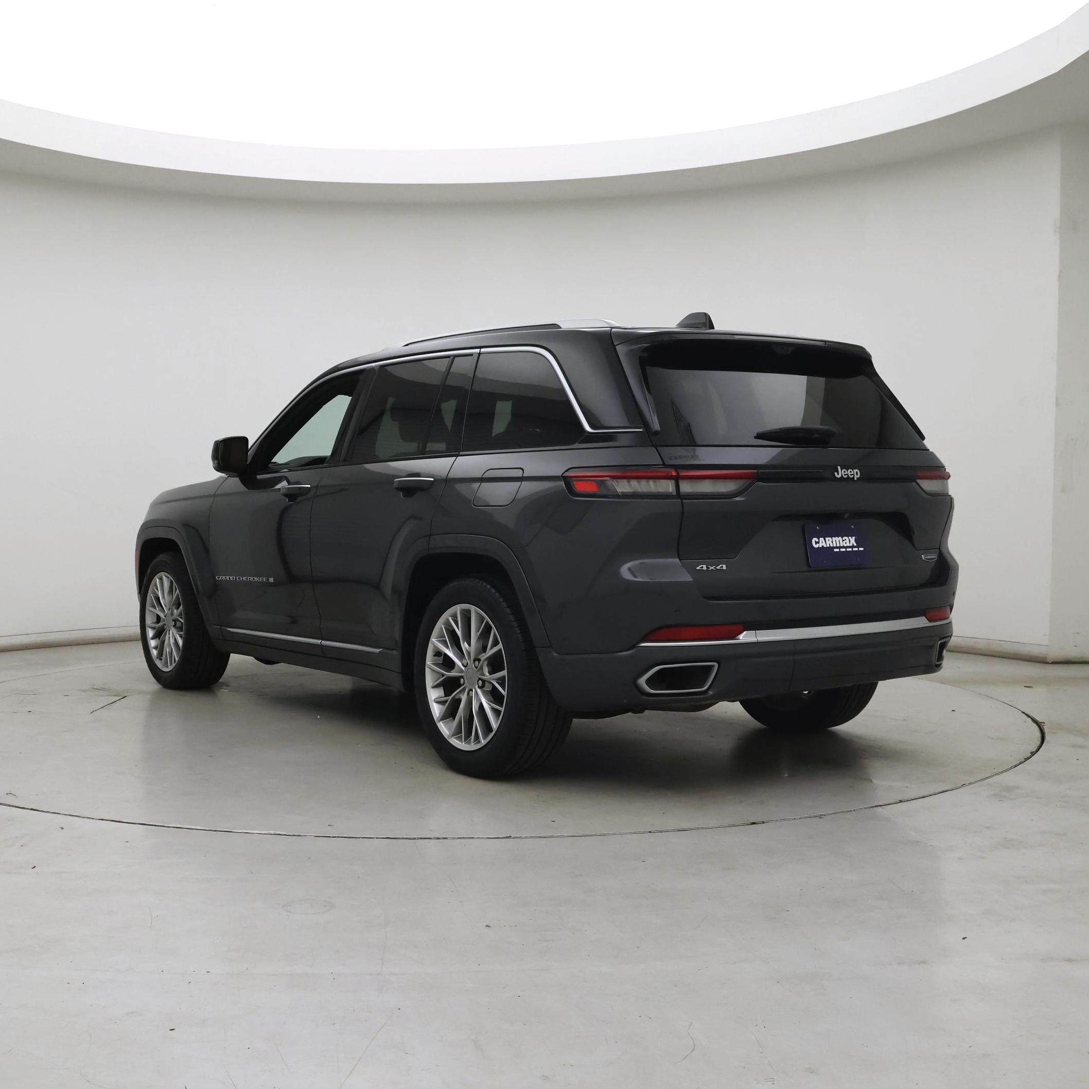 Thumbnail: 2023 Jeep Grand Cherokee - 2