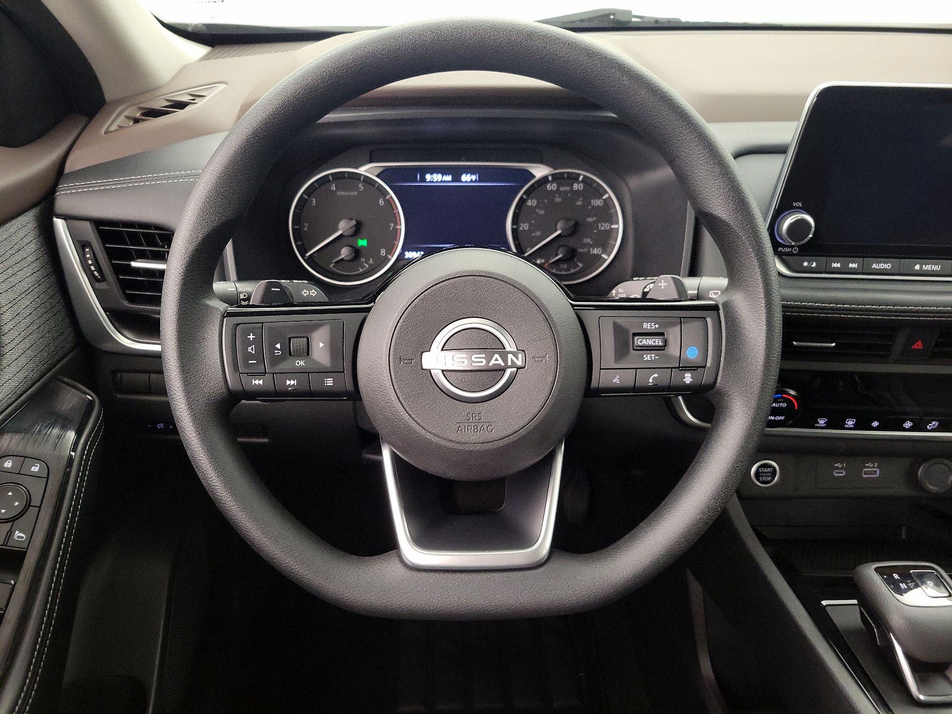 Thumbnail: 2023 Nissan Rogue - 10
