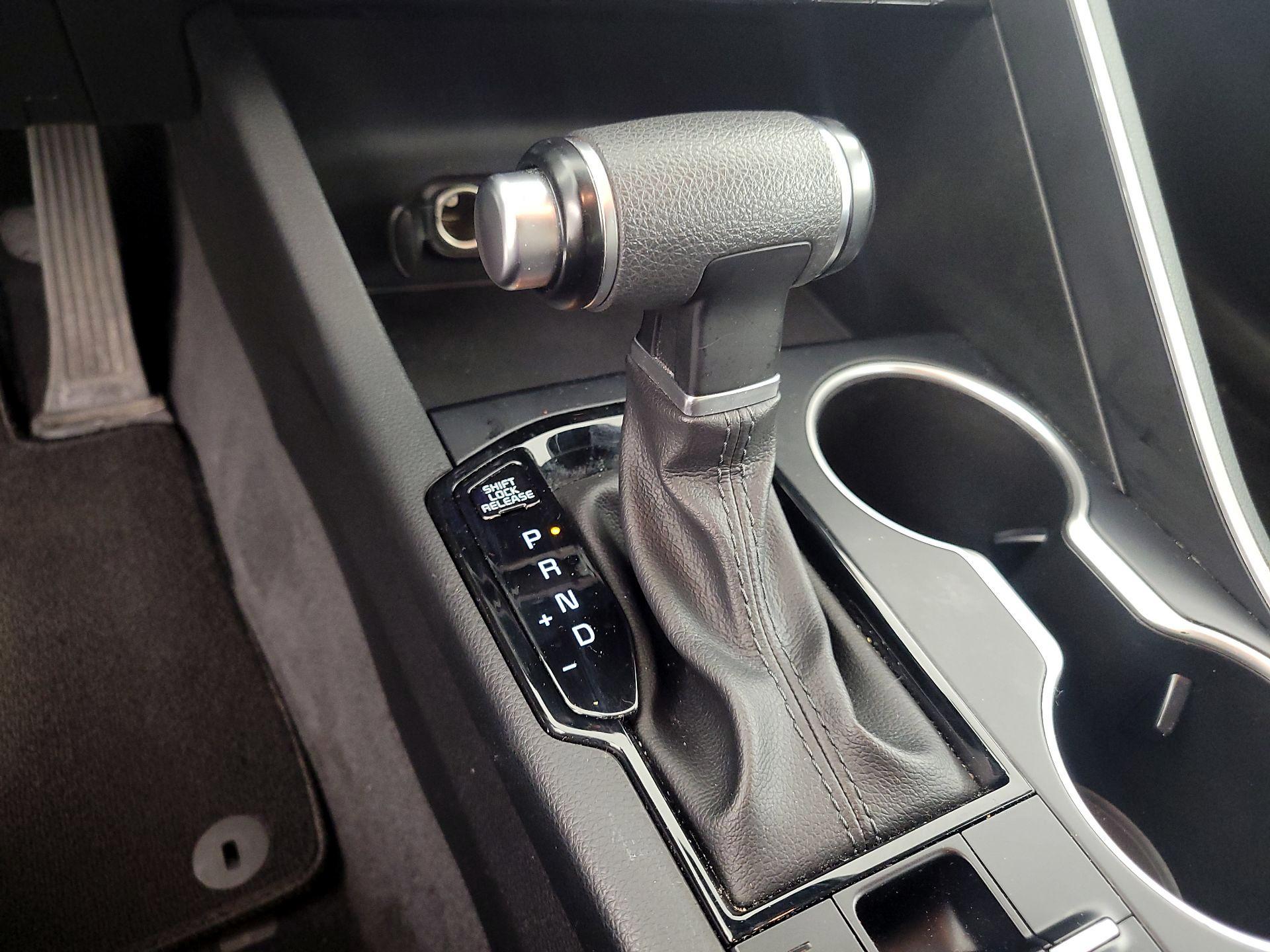 Thumbnail: 2021 Kia K5 - 15