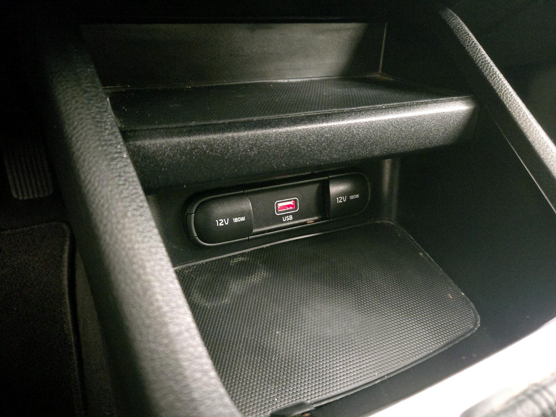 Thumbnail: 2023 Kia Forte - 18