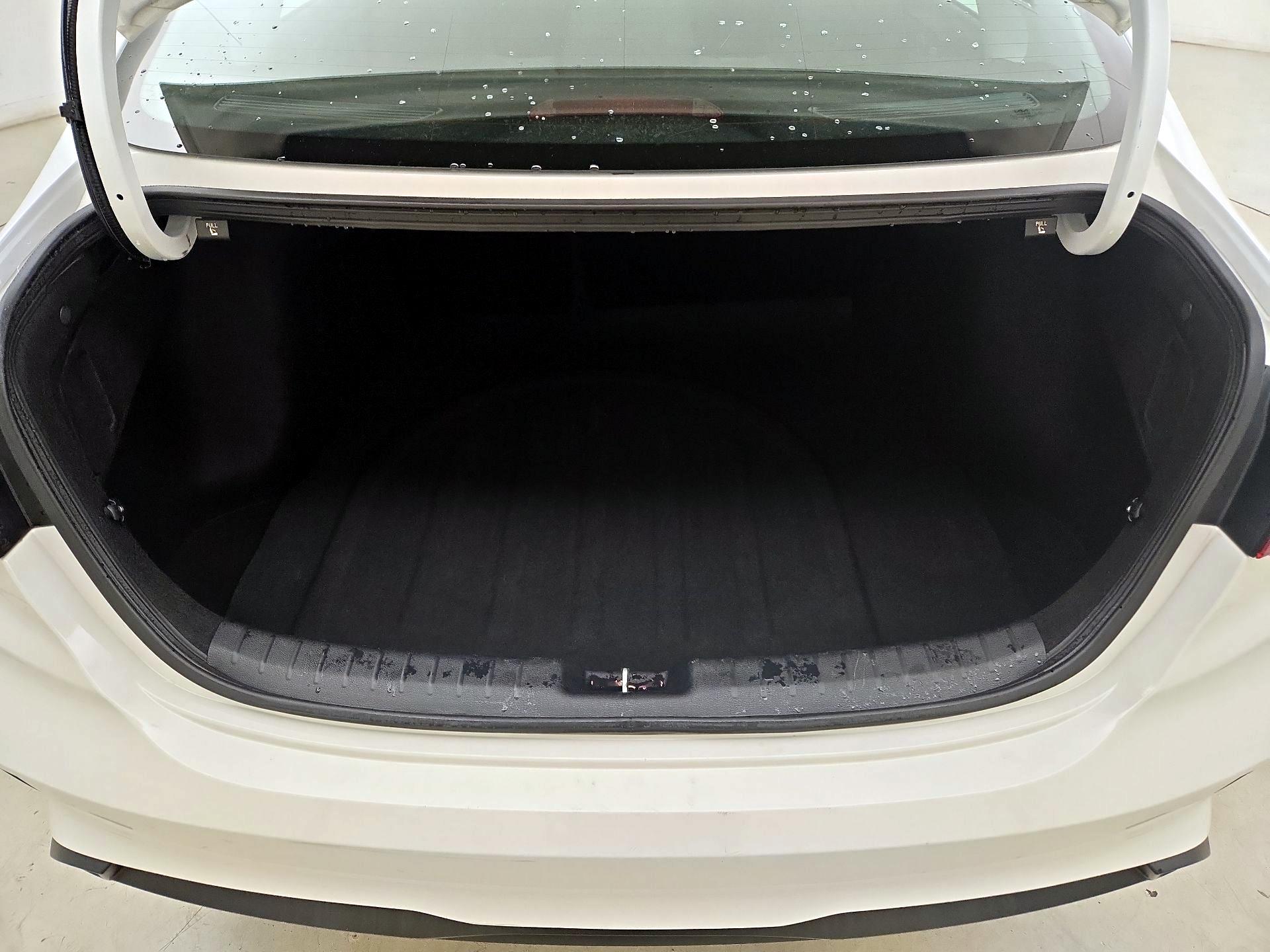 Thumbnail: 2023 Kia Forte - 20