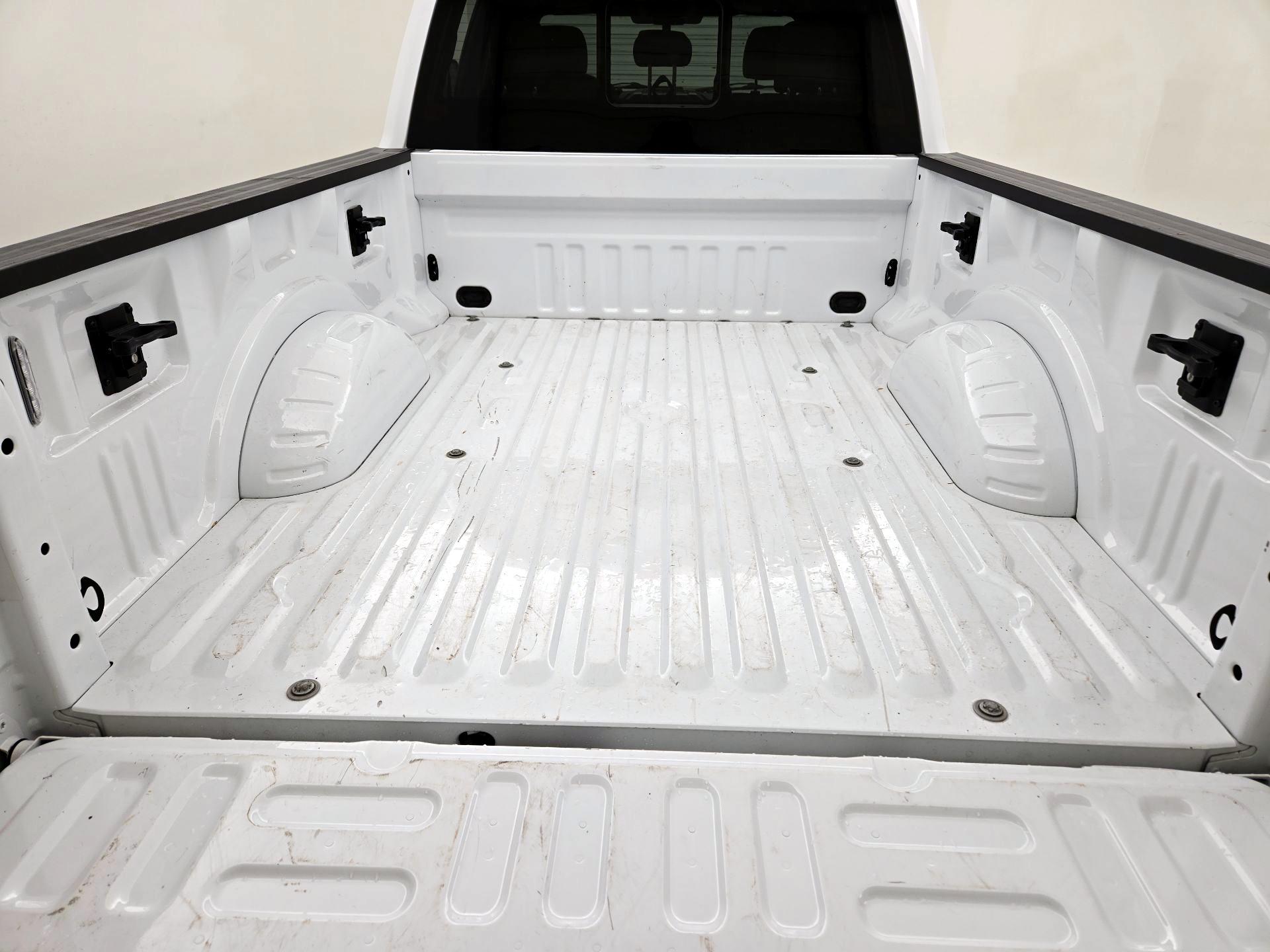 Thumbnail: 2022 Ford F-250 - 20