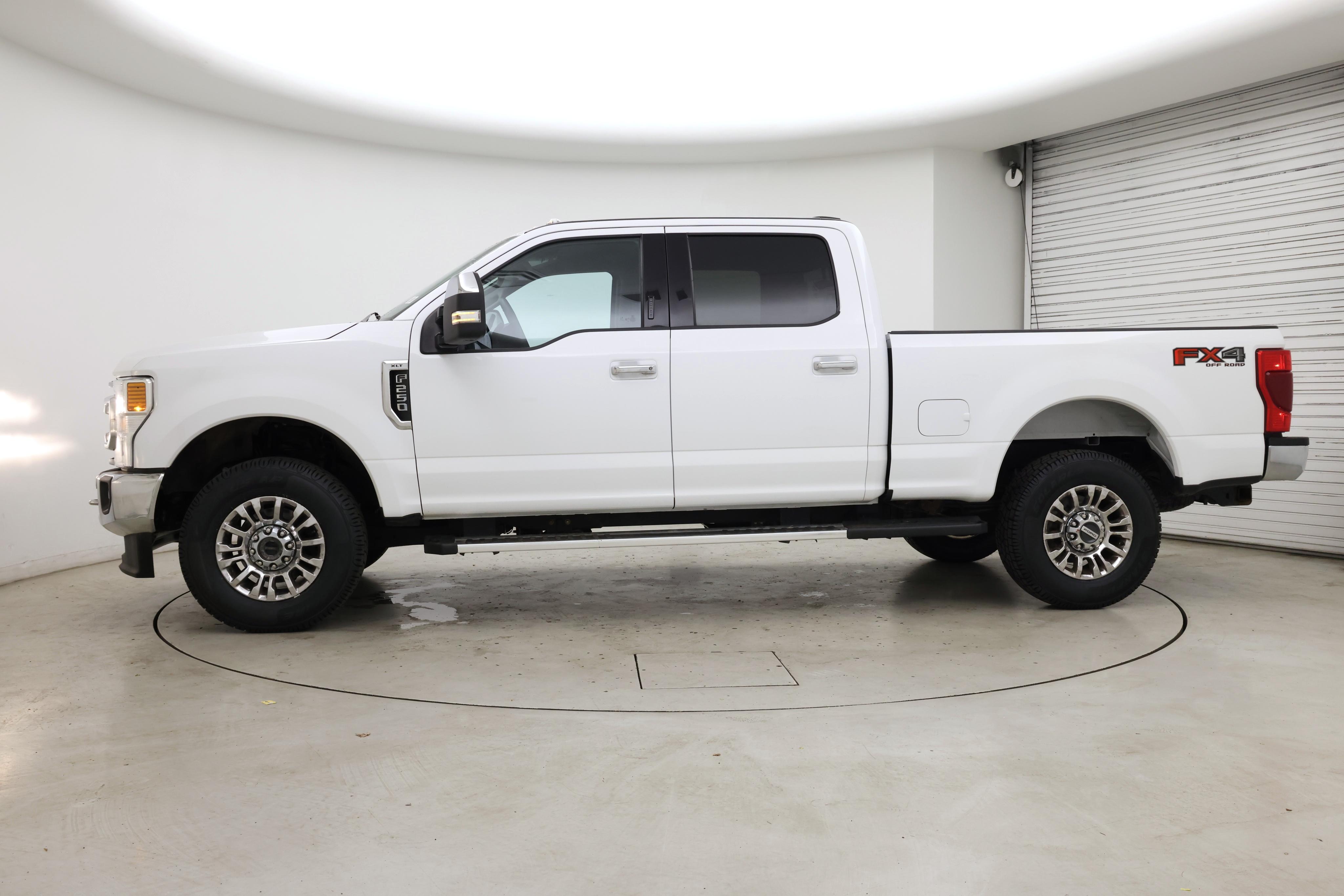 Thumbnail: 2022 Ford F-250 - 3