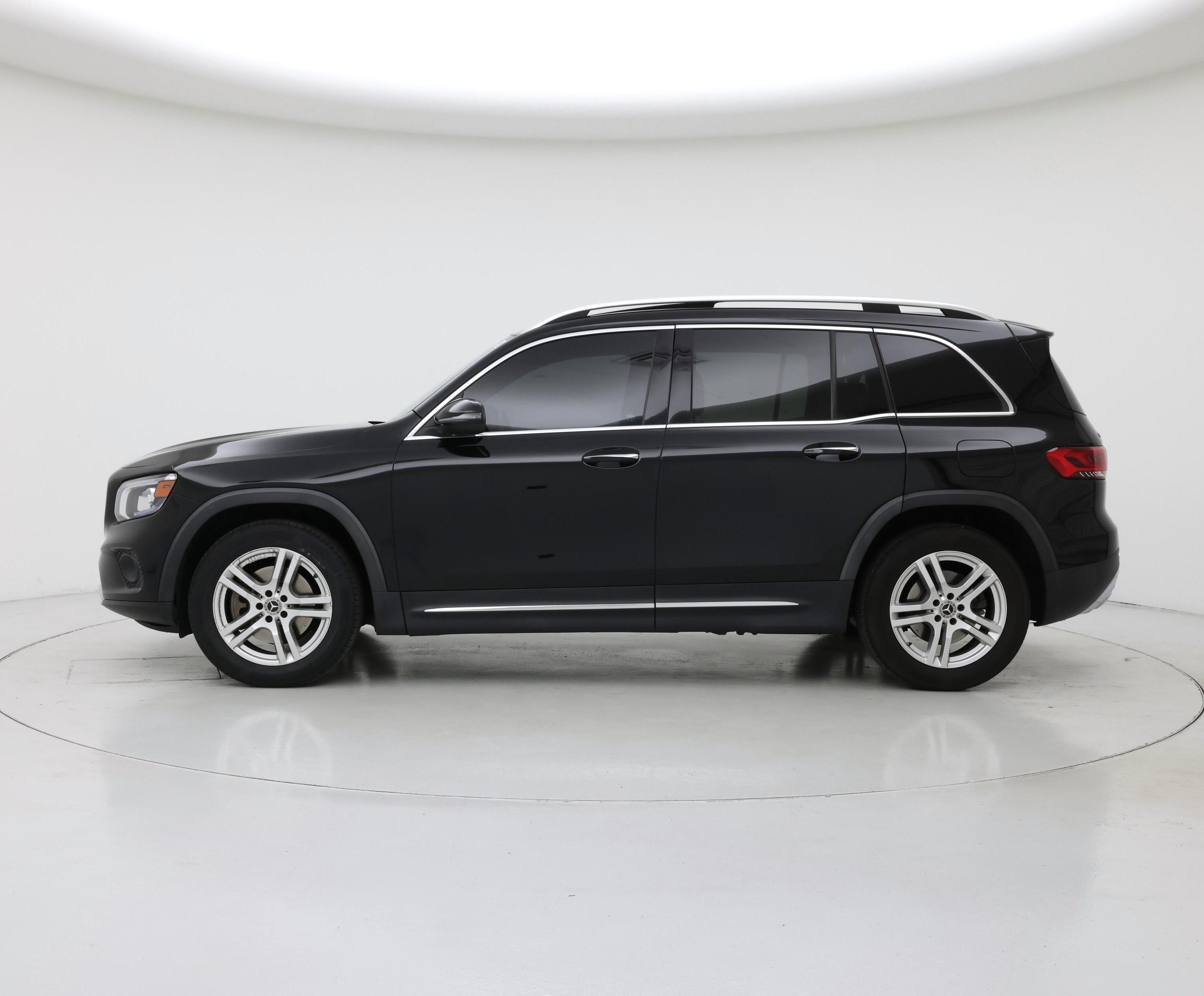 Thumbnail: 2020 Mercedes-Benz GLB - 3