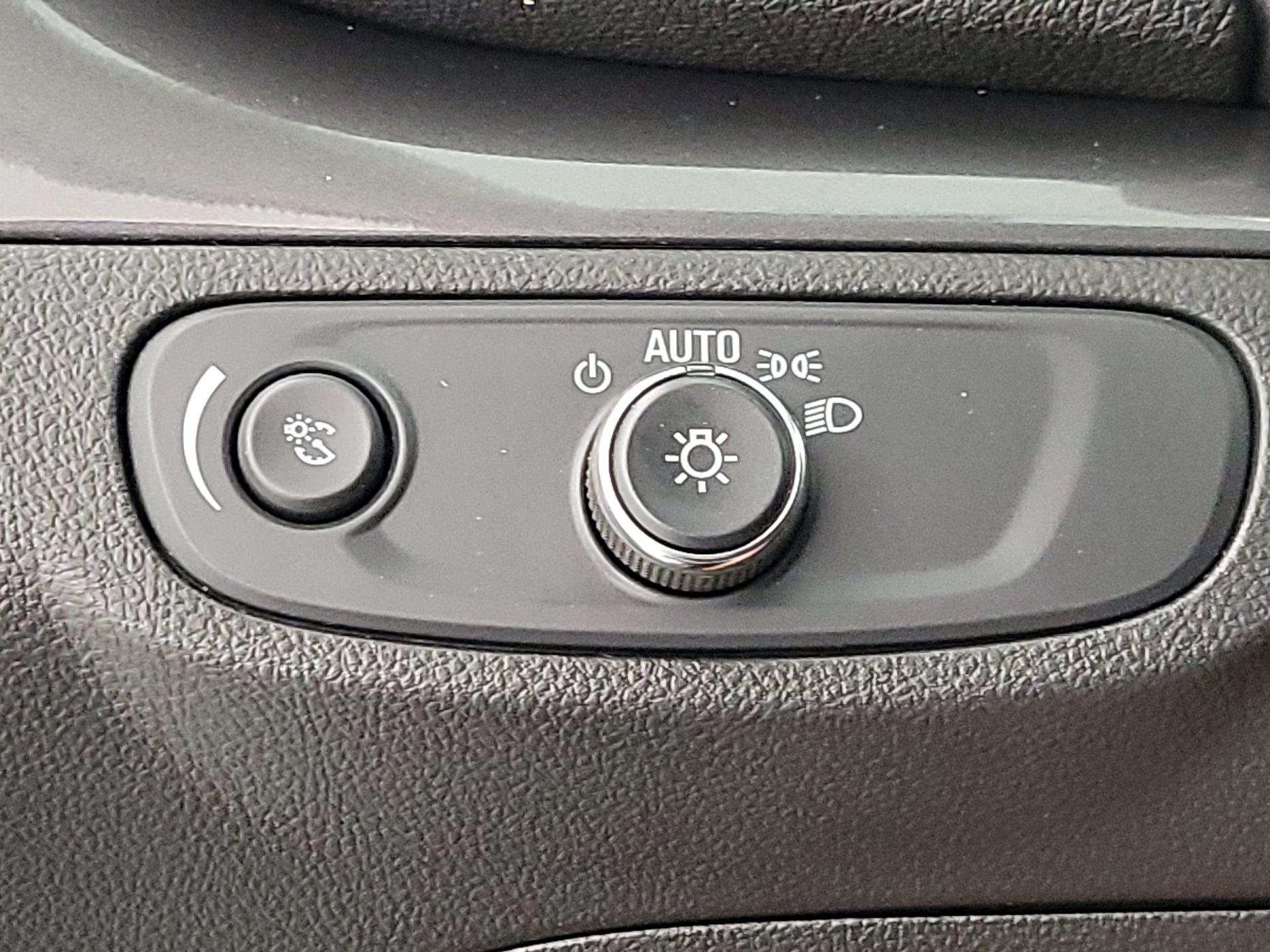 Thumbnail: 2020 Buick Encore - 13