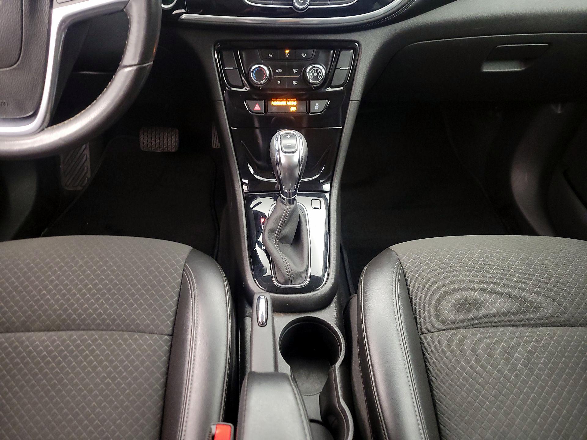 Thumbnail: 2020 Buick Encore - 17