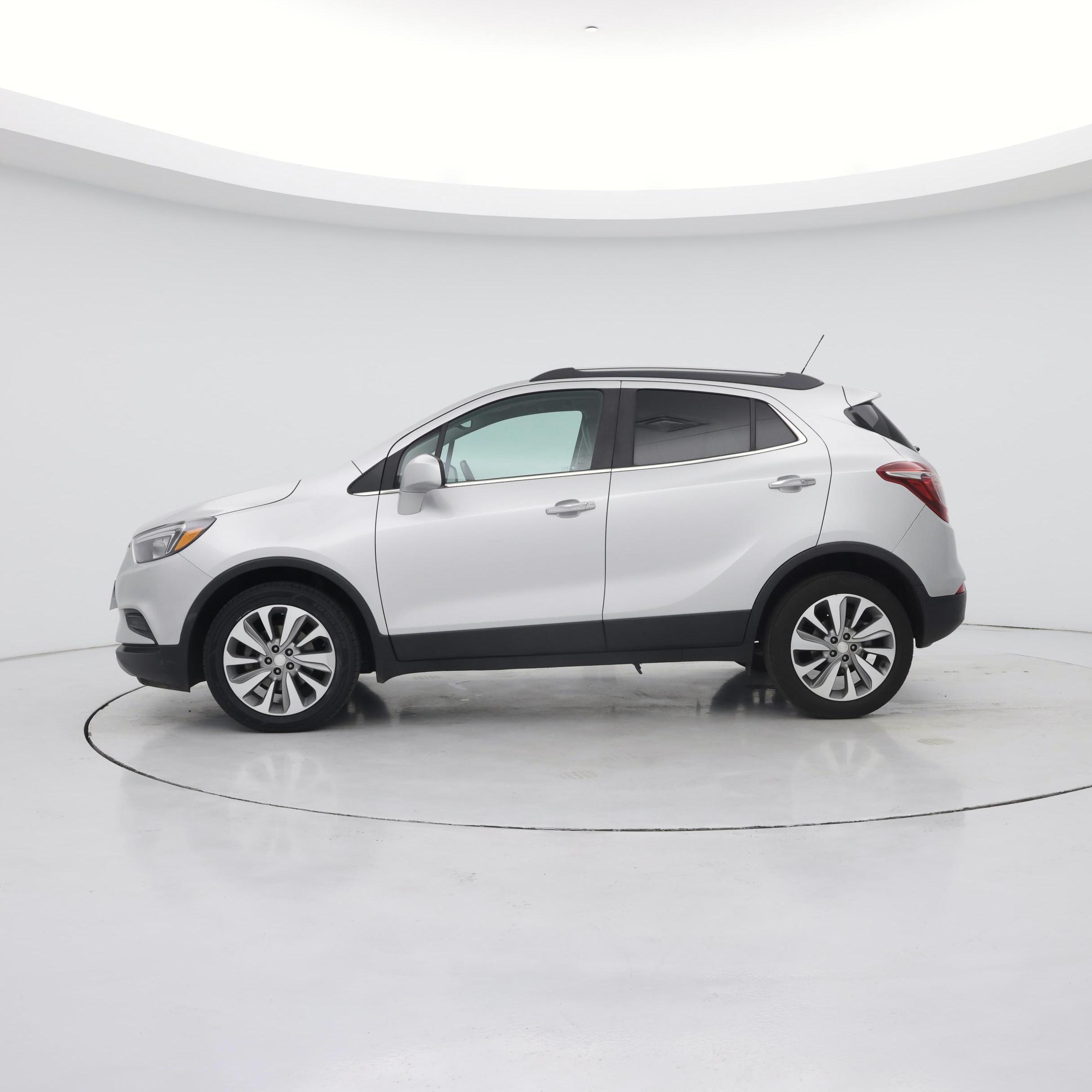 Thumbnail: 2020 Buick Encore - 3