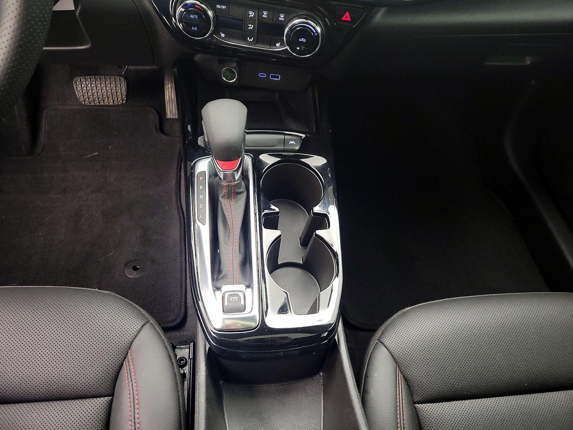 Thumbnail: 2025 Chevrolet Trax - 17