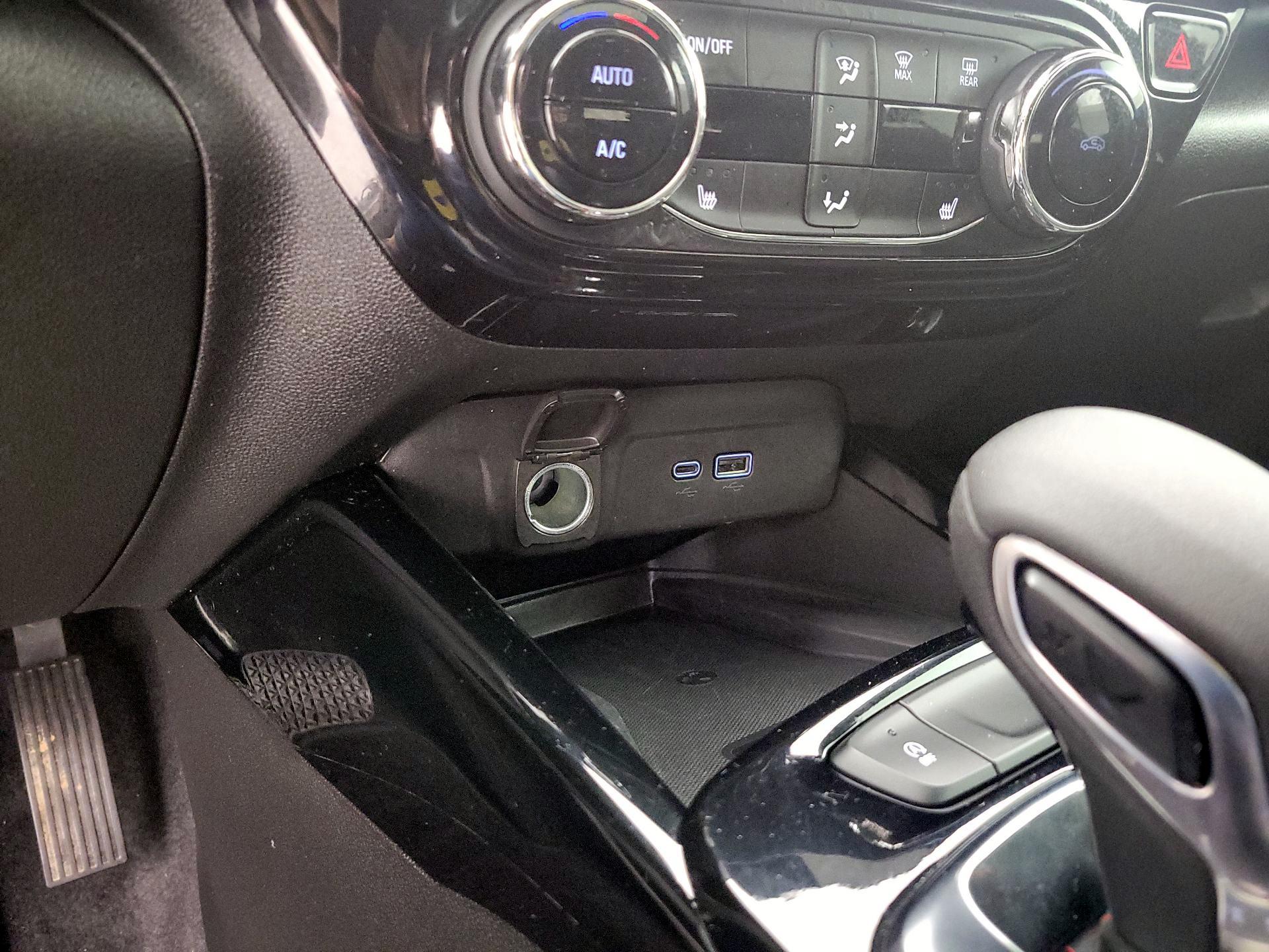 Thumbnail: 2025 Chevrolet Trax - 18