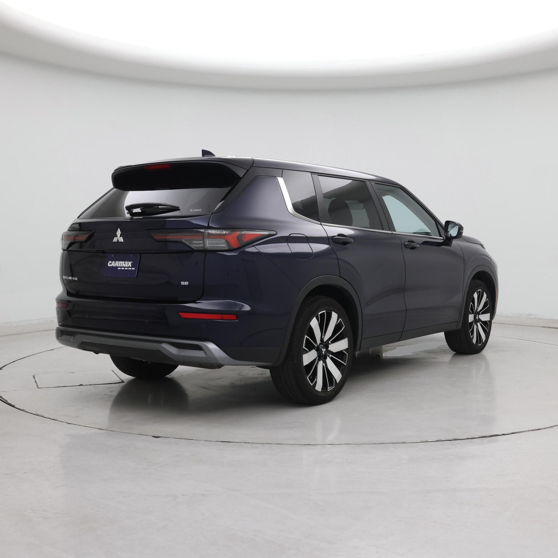 Thumbnail: 2025 Mitsubishi Outlander - 8