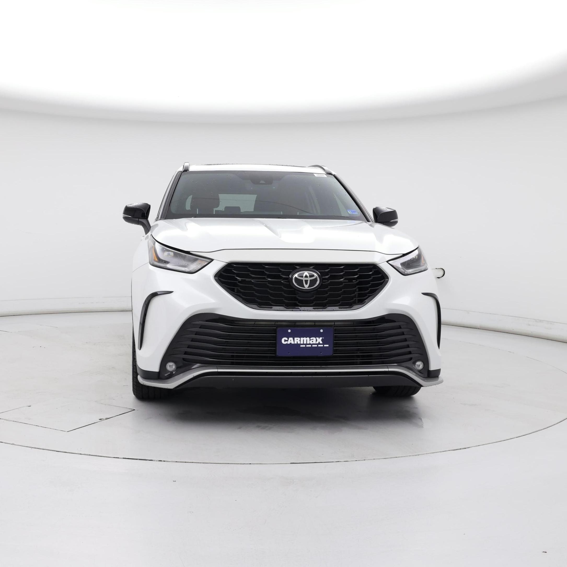 Thumbnail: 2023 Toyota Highlander - 5