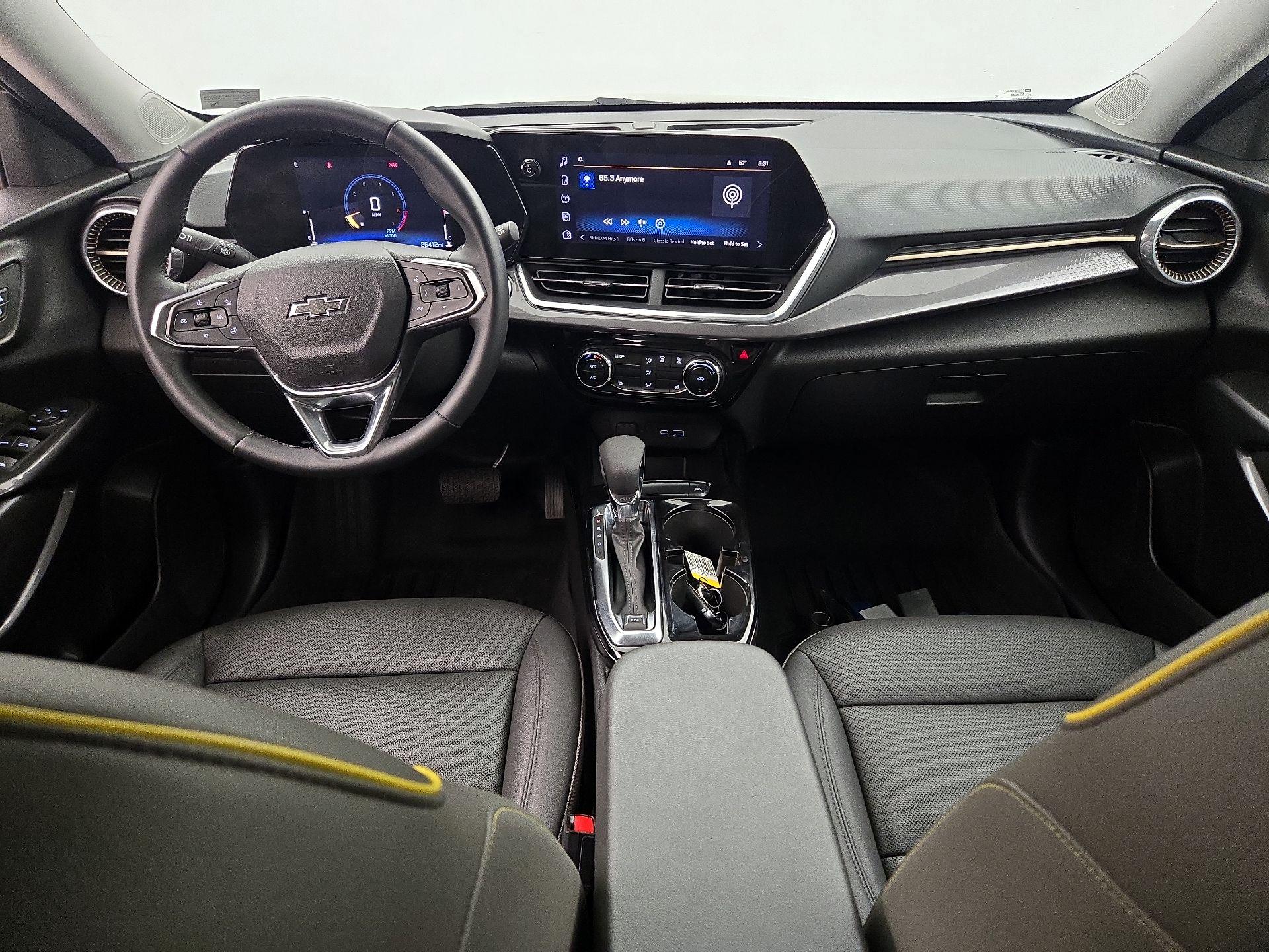 Thumbnail: 2024 Chevrolet Trax - 9
