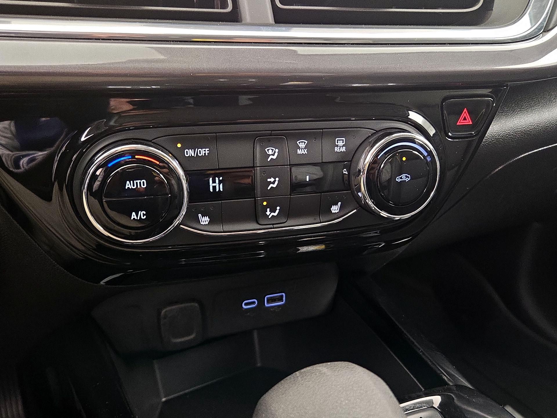 Thumbnail: 2024 Chevrolet Trax - 16