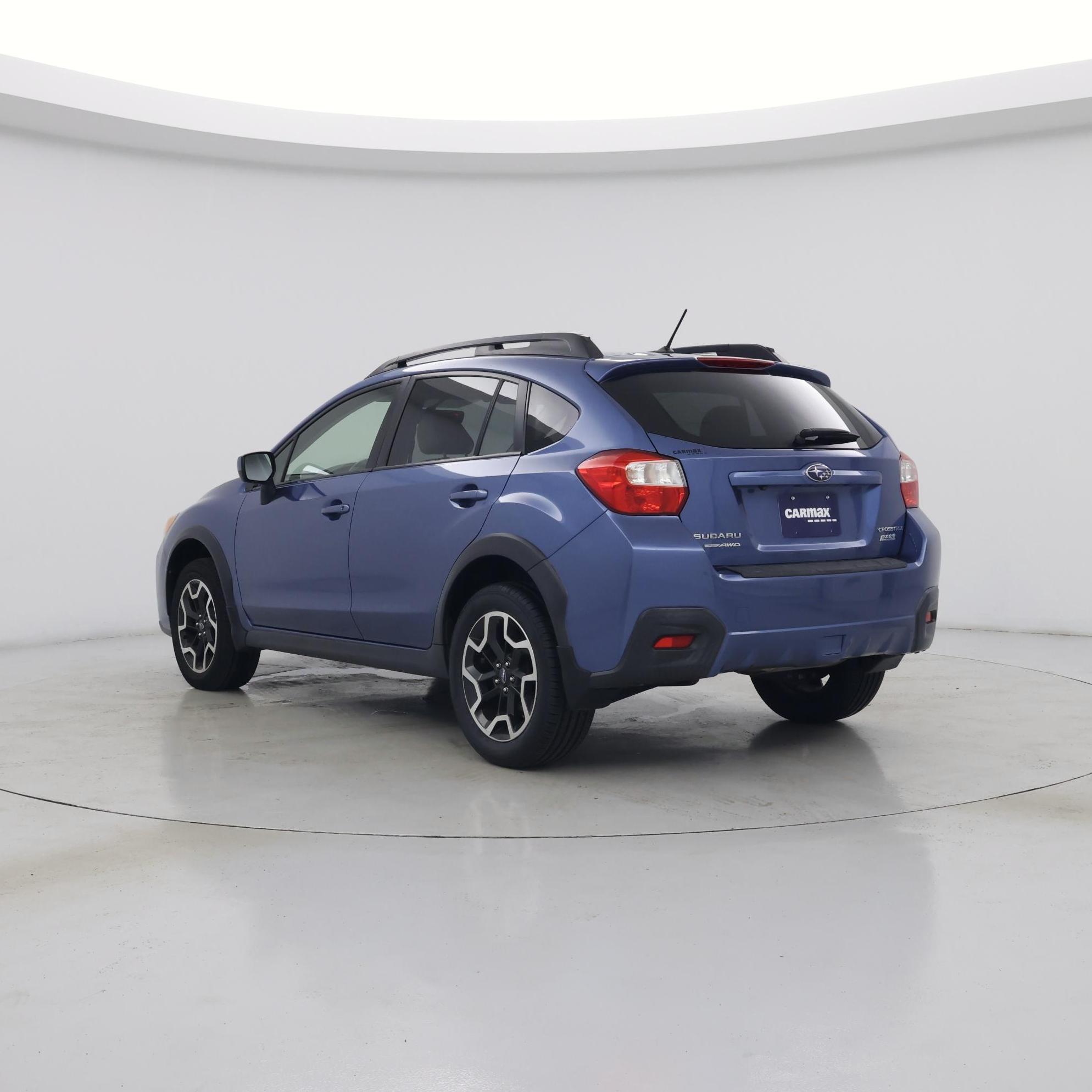 Thumbnail: 2017 Subaru Crosstrek - 2